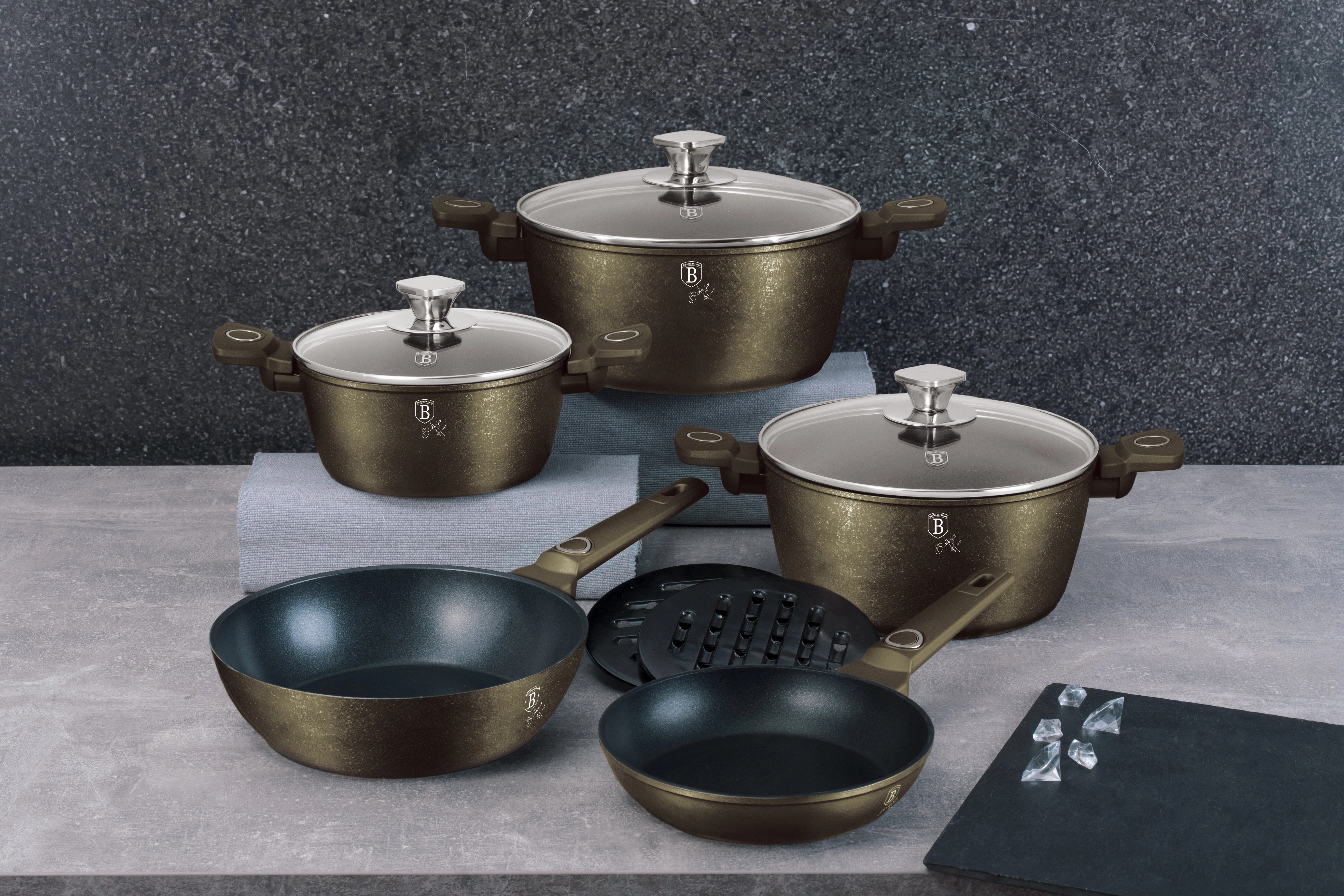 10-Piece Kitchen Cookware Set Crystal Collection
