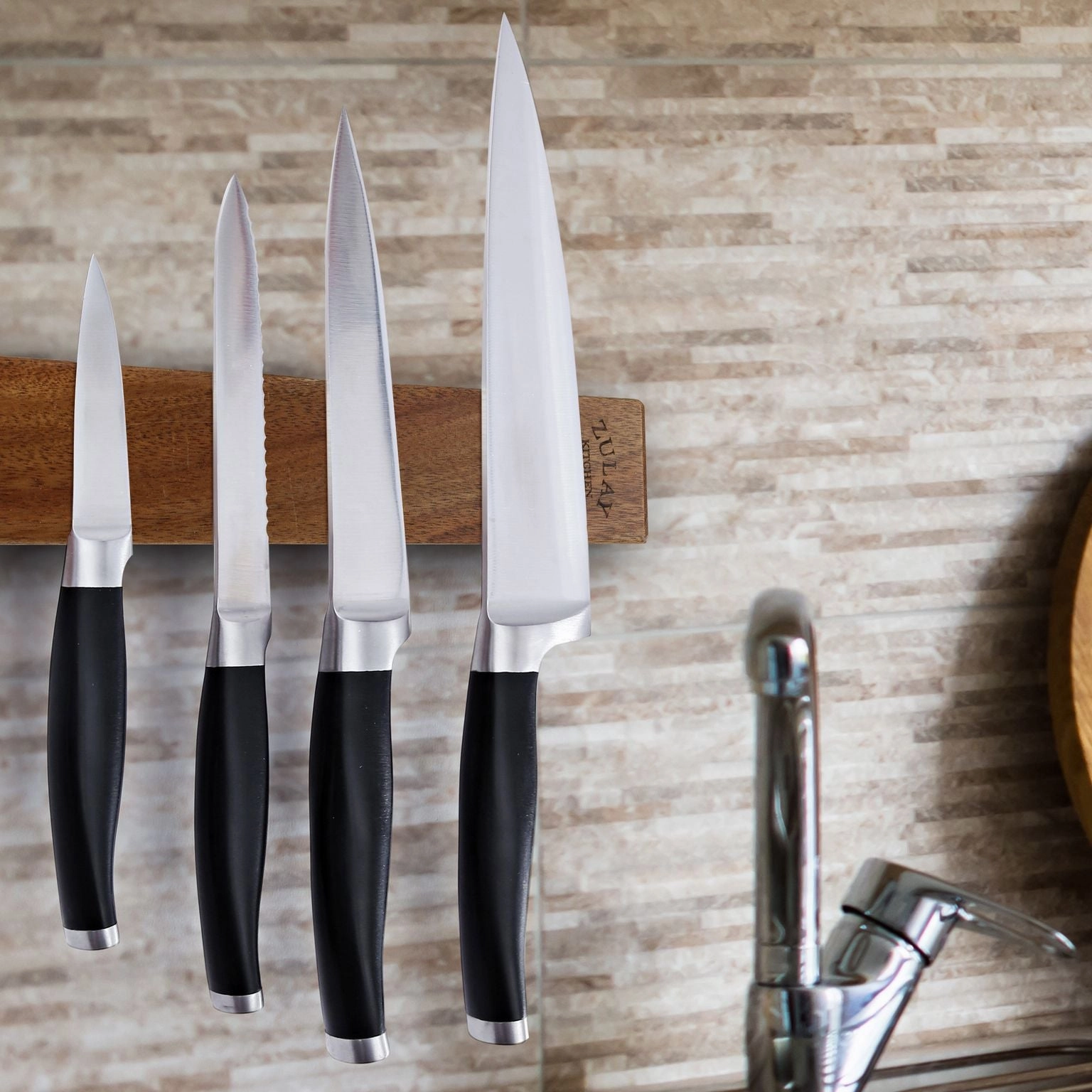 12inch Seamless Acacia Wood Magnetic Knife Holder