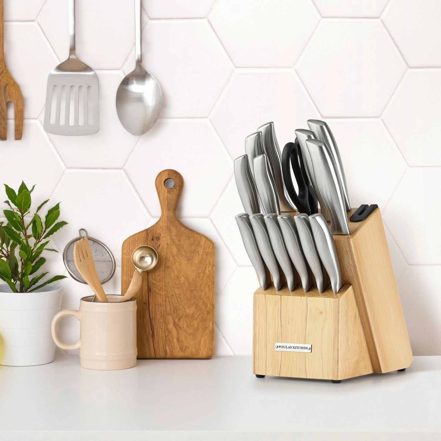 15 Piece Stainless Steel Knife Set with Block and Sharpener