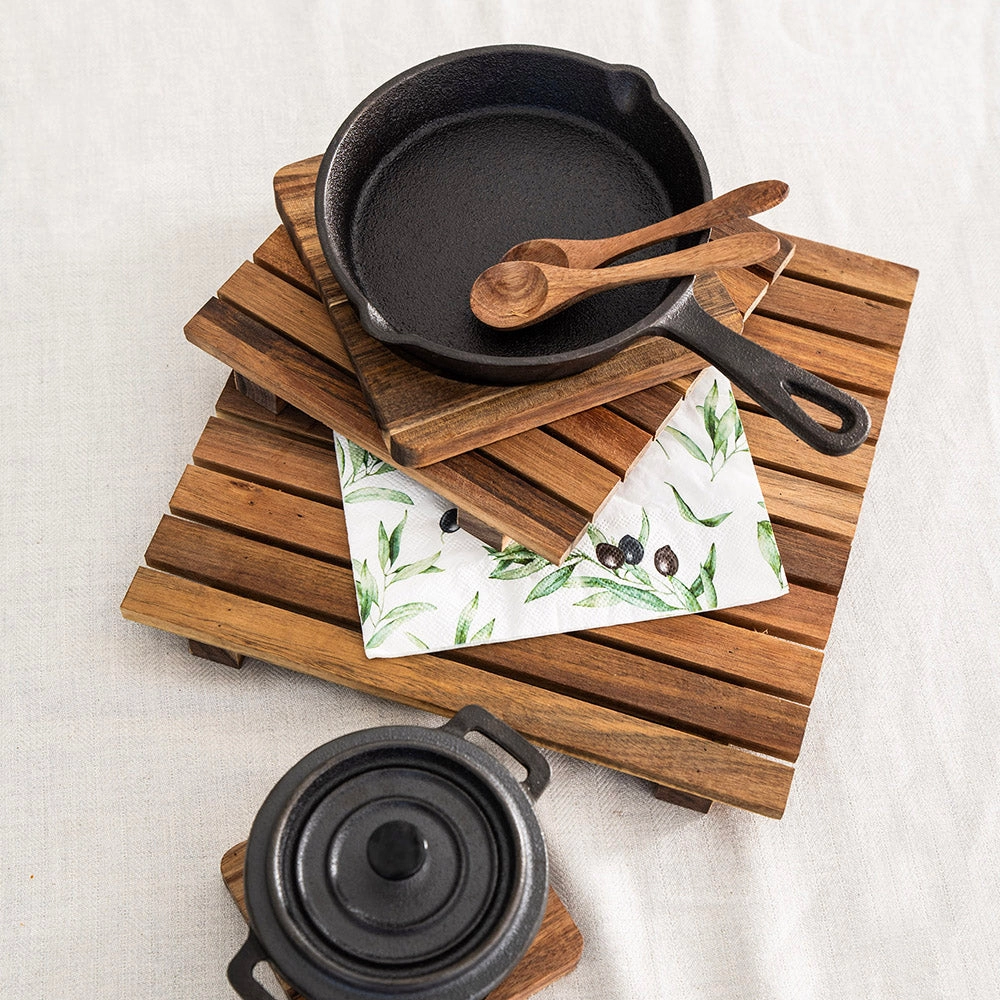 Acacia Trivet 26cm