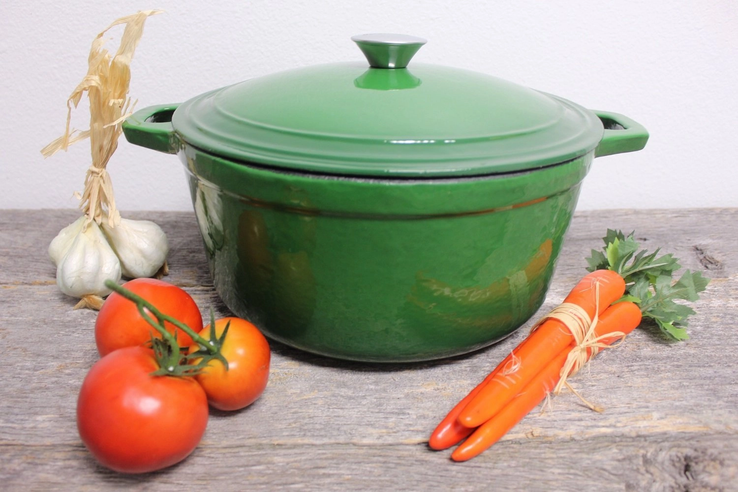 BergHOFF Neo 7Qt Cast Iron Round Covered Dutch Oven, Green