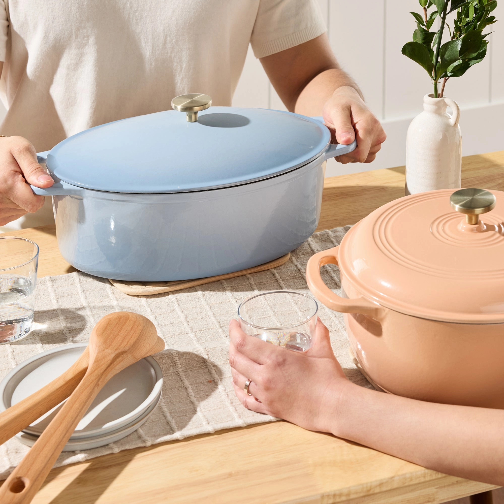 Best Choice Products Oval 7.5 Quart Cast-Iron Dutch Oven, Heavy-Duty w/ Enamel, Side Handles - Cornflower Blue