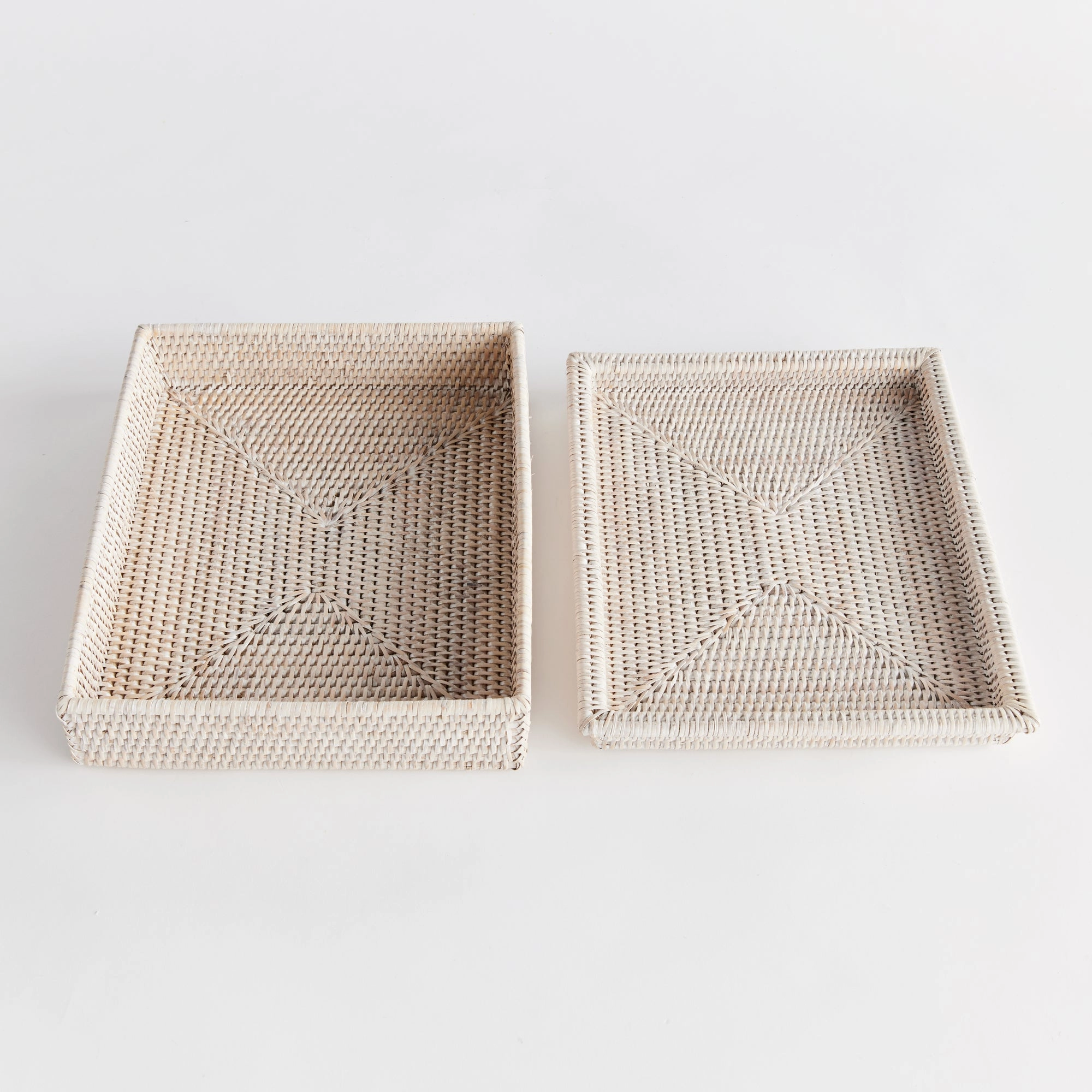 Burma Rattan Lidded Letter Box (Whitewash)