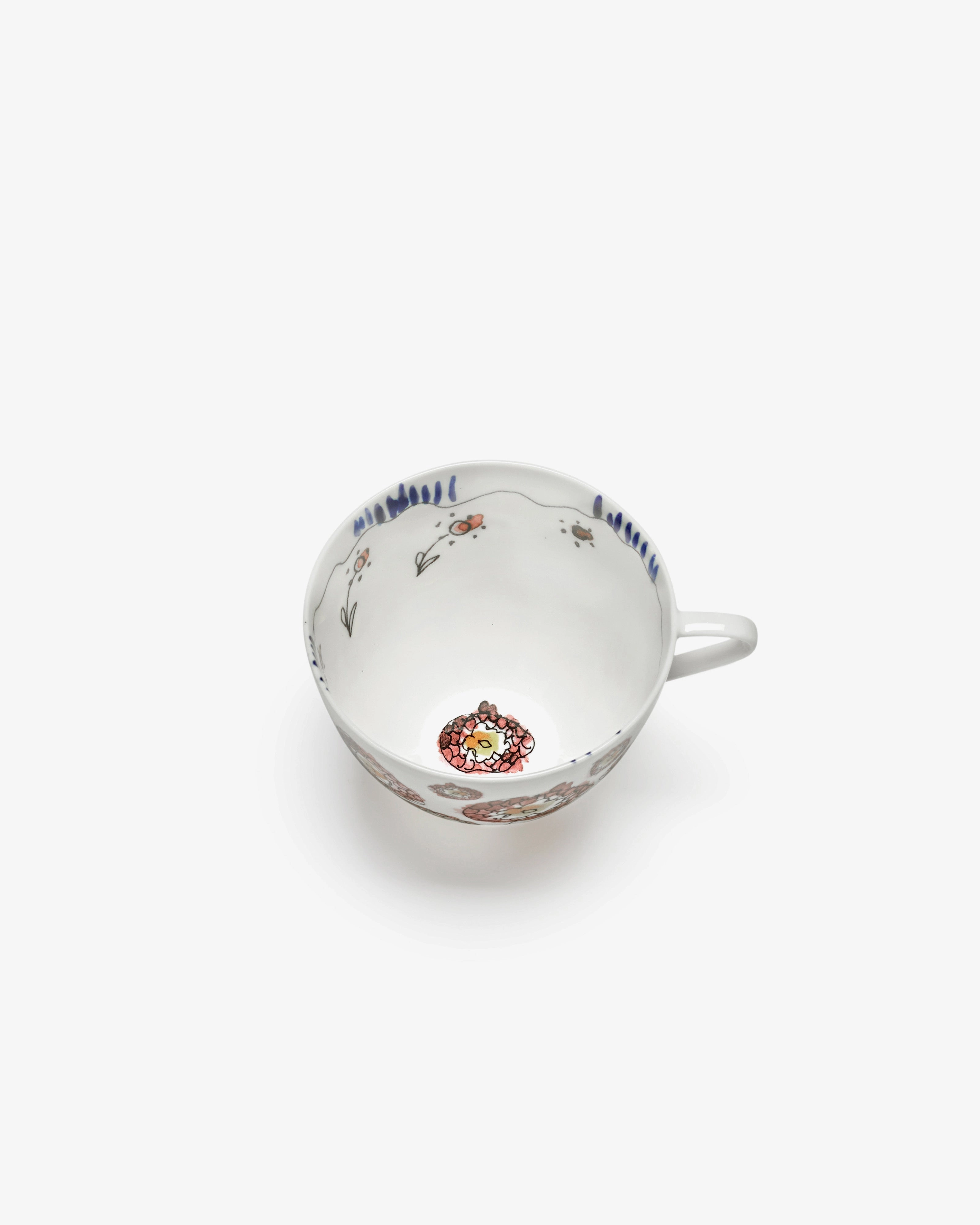 Cappuccino cup Anemone milk Midnight Flowers
