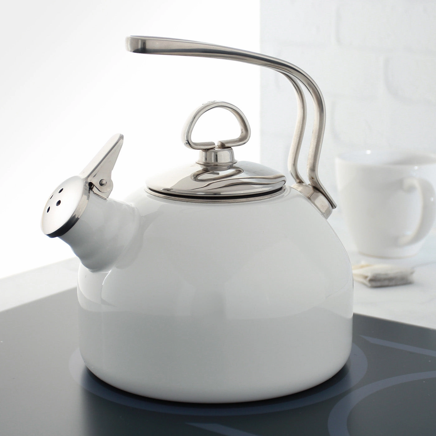 Chantal Classic Enamel-on-Steel Teakettle, 1.8 quart