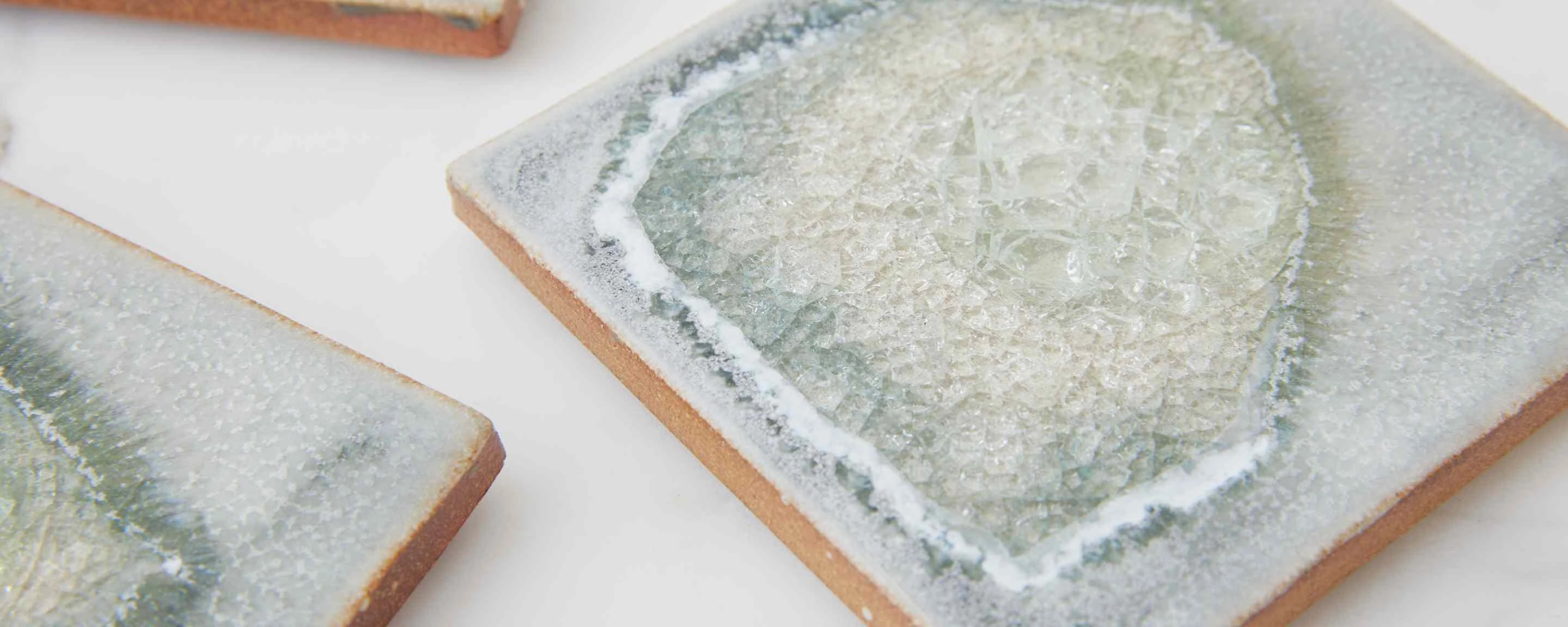 crackle coaster in ash