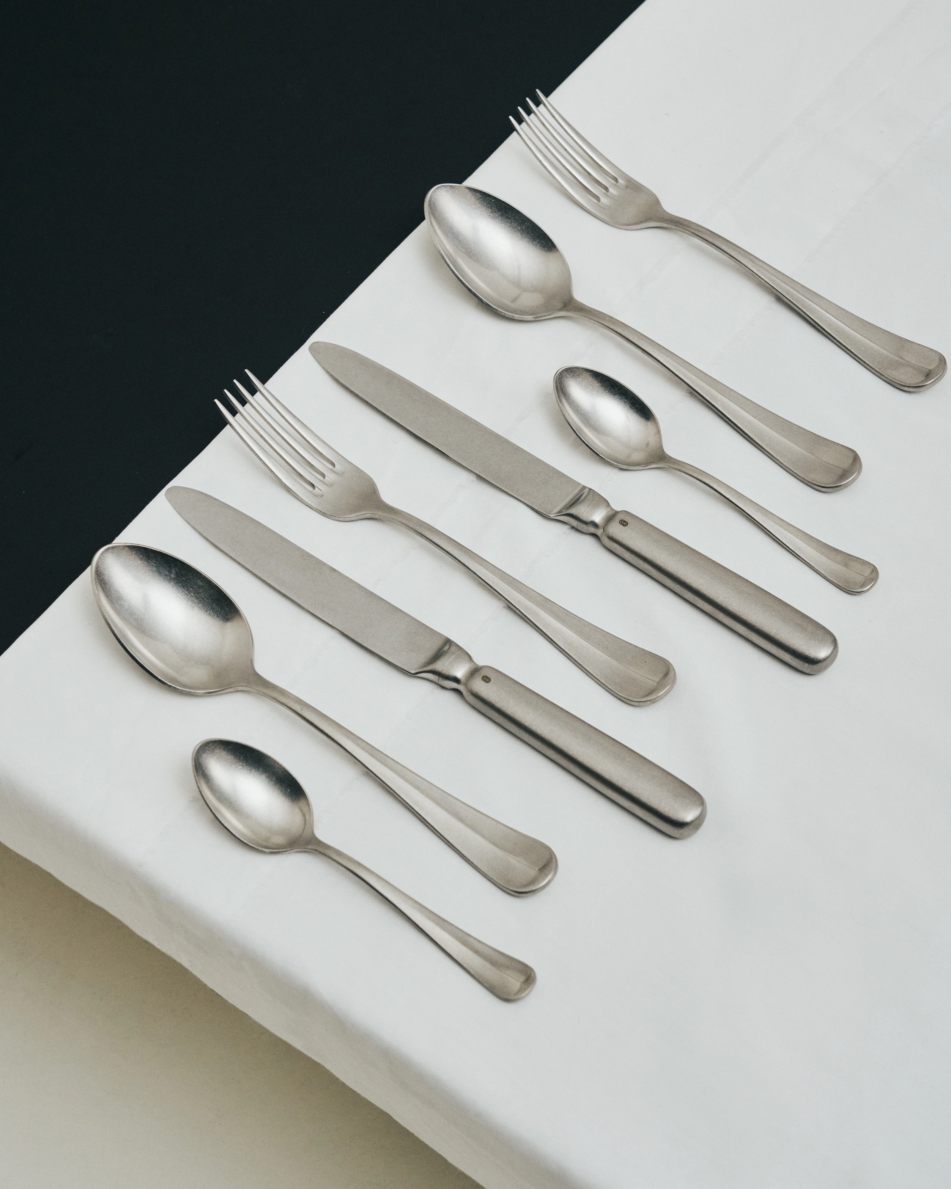 Cutlery set in giftbox 24 pcs Surface