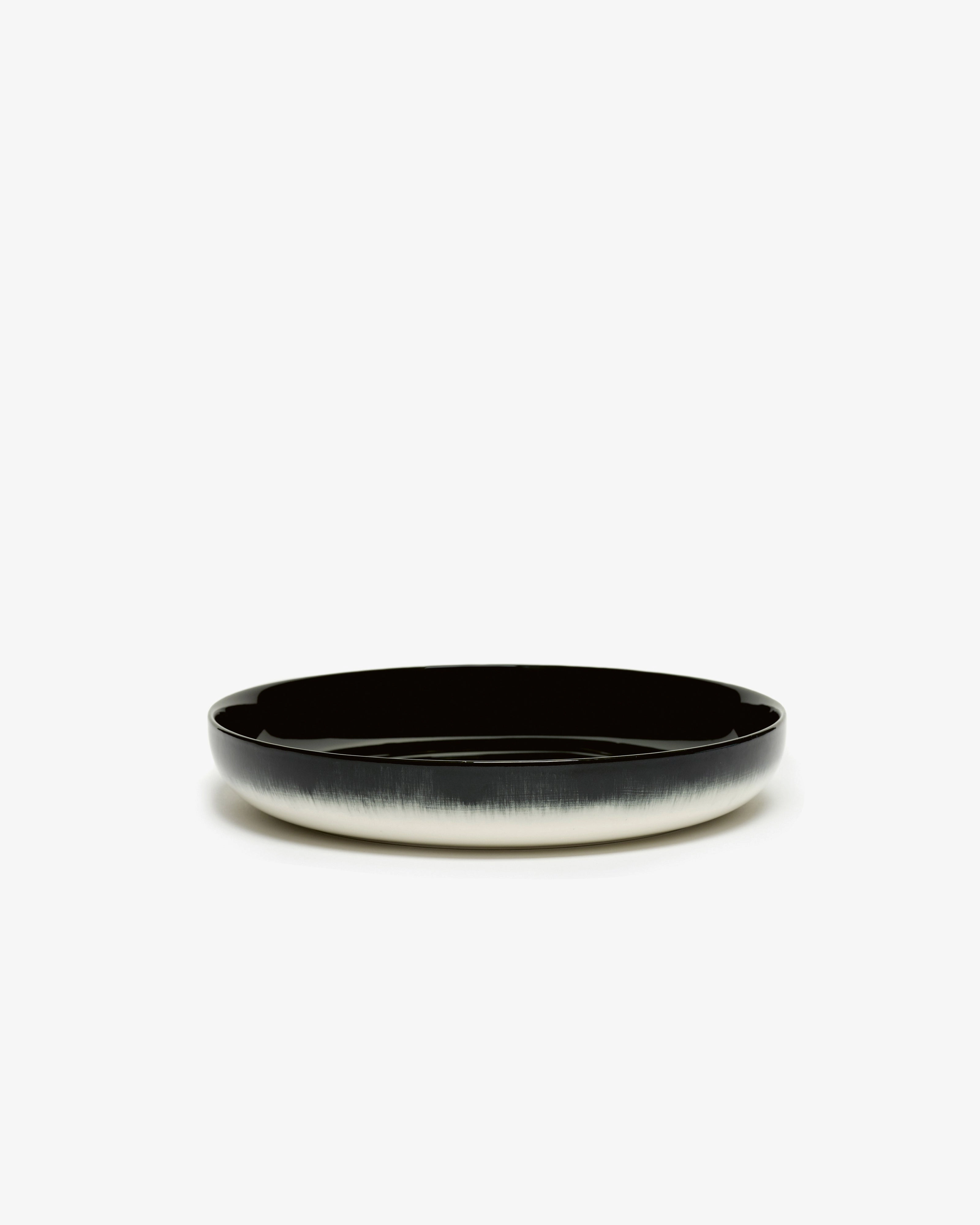 Deep plate L white/black variation b D Buy Dinnerware online shop