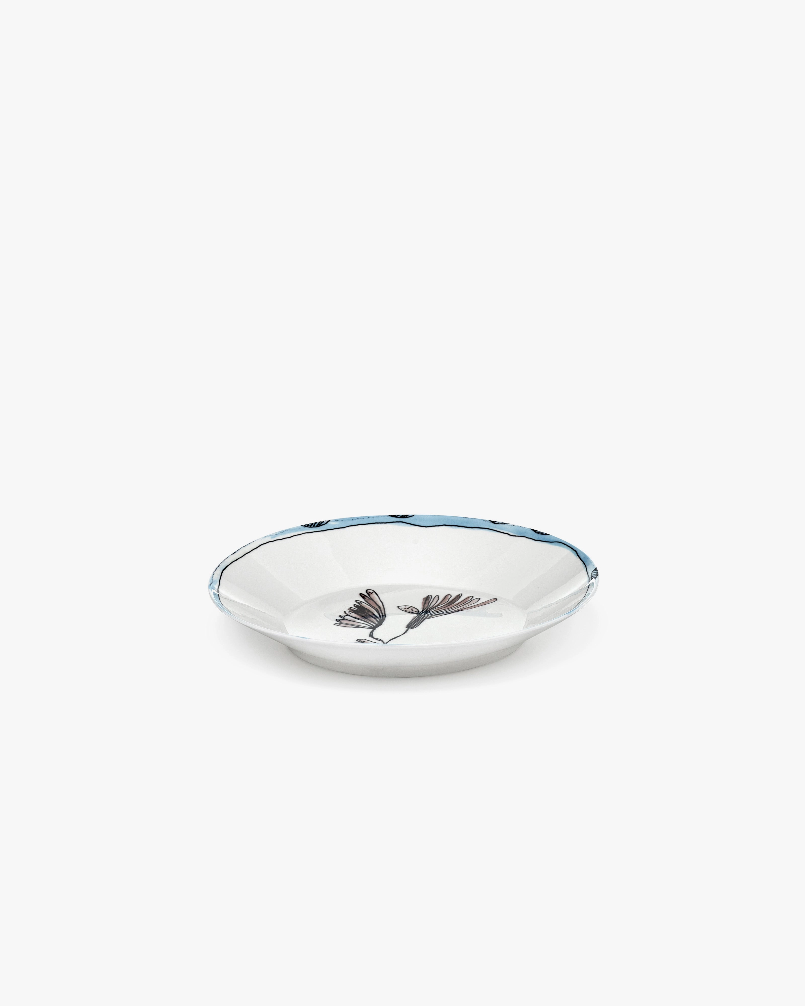 Deep plate M Camelia aubergine Midnight Flowers Buy Dinnerware online shop