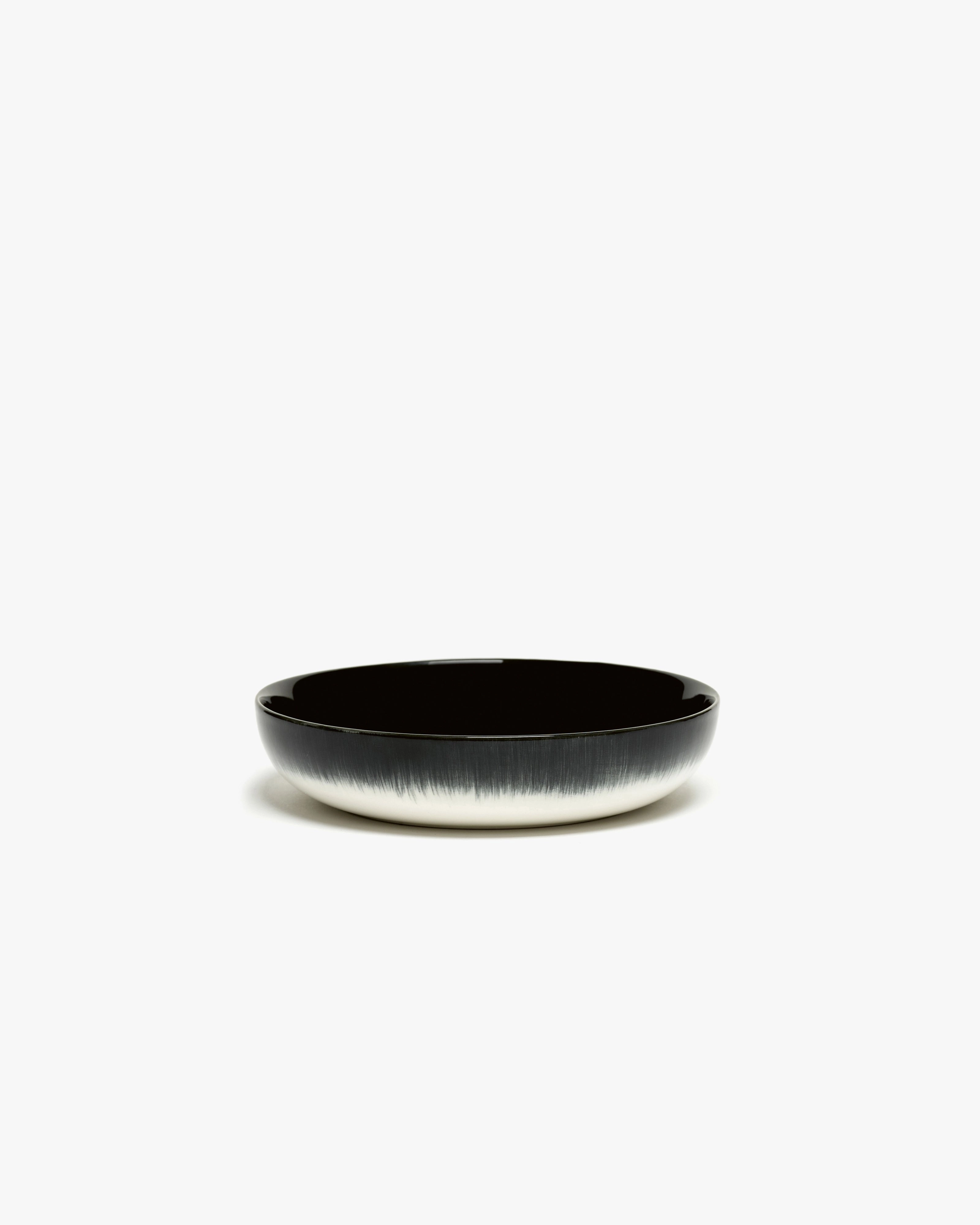 Deep plate M white/black variation b D Buy Dinnerware online shop