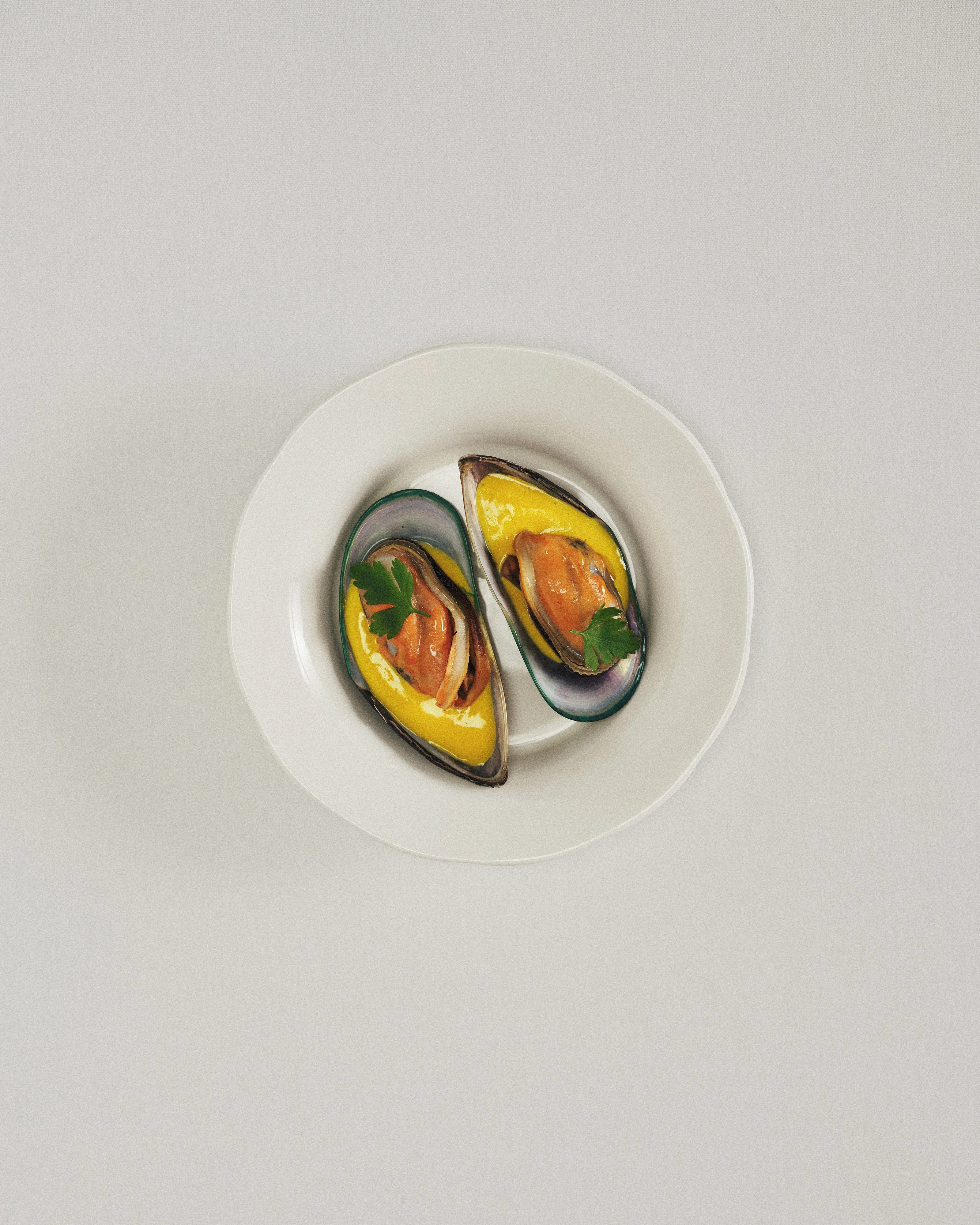 Deep side plate M white Silhouette