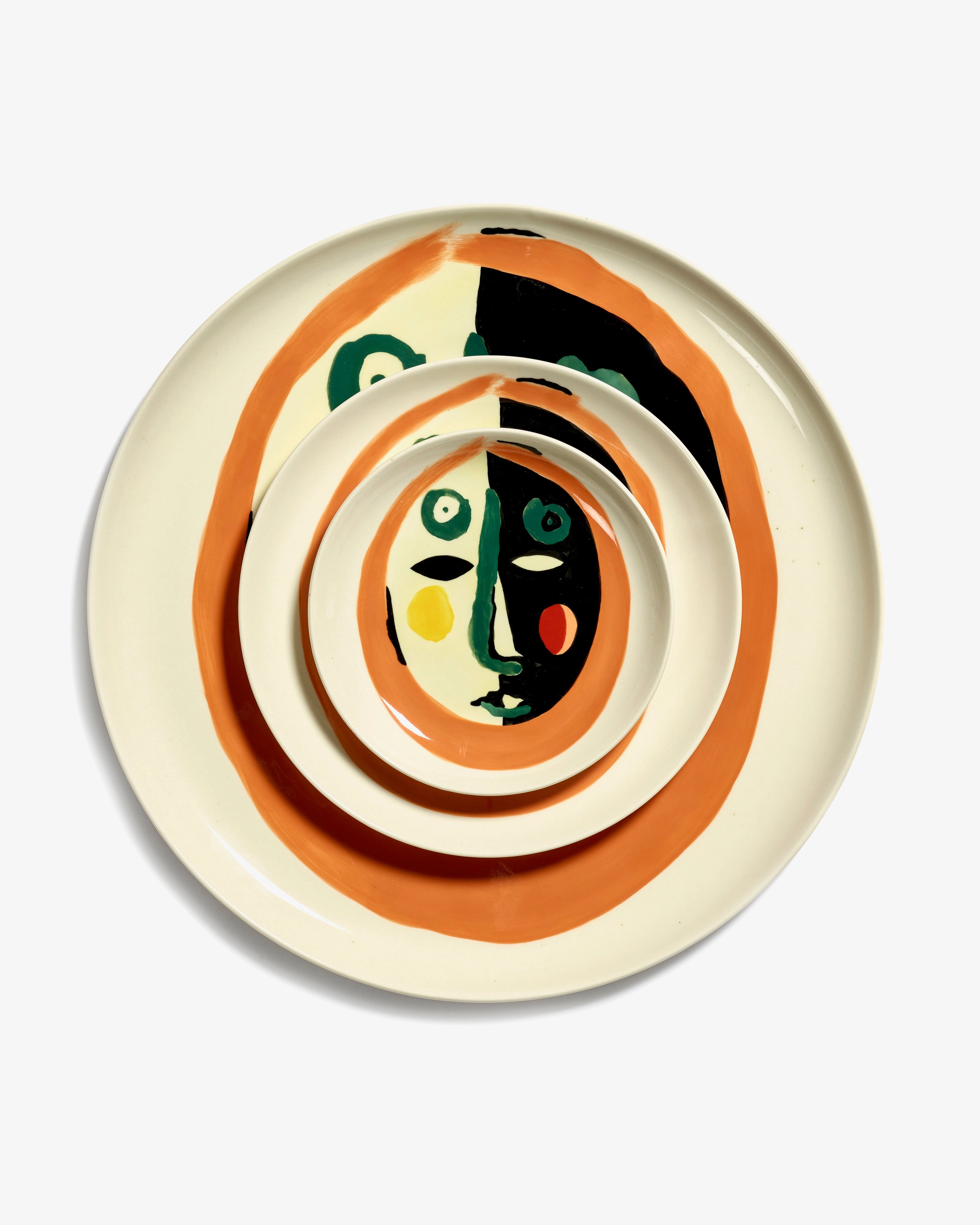 Dessert plate with face 1 Feast