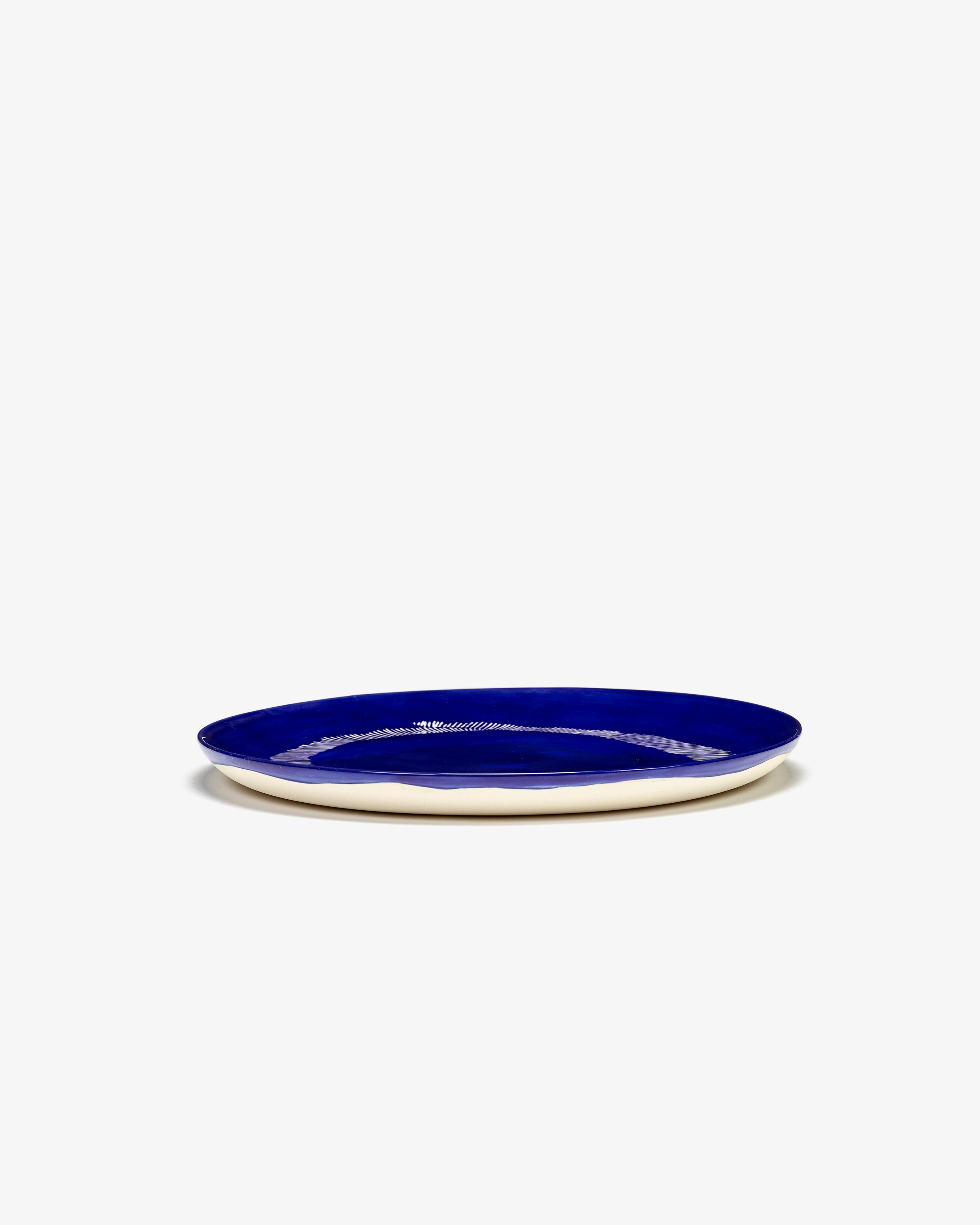 Dinner plate dark blue - white stripes Feast