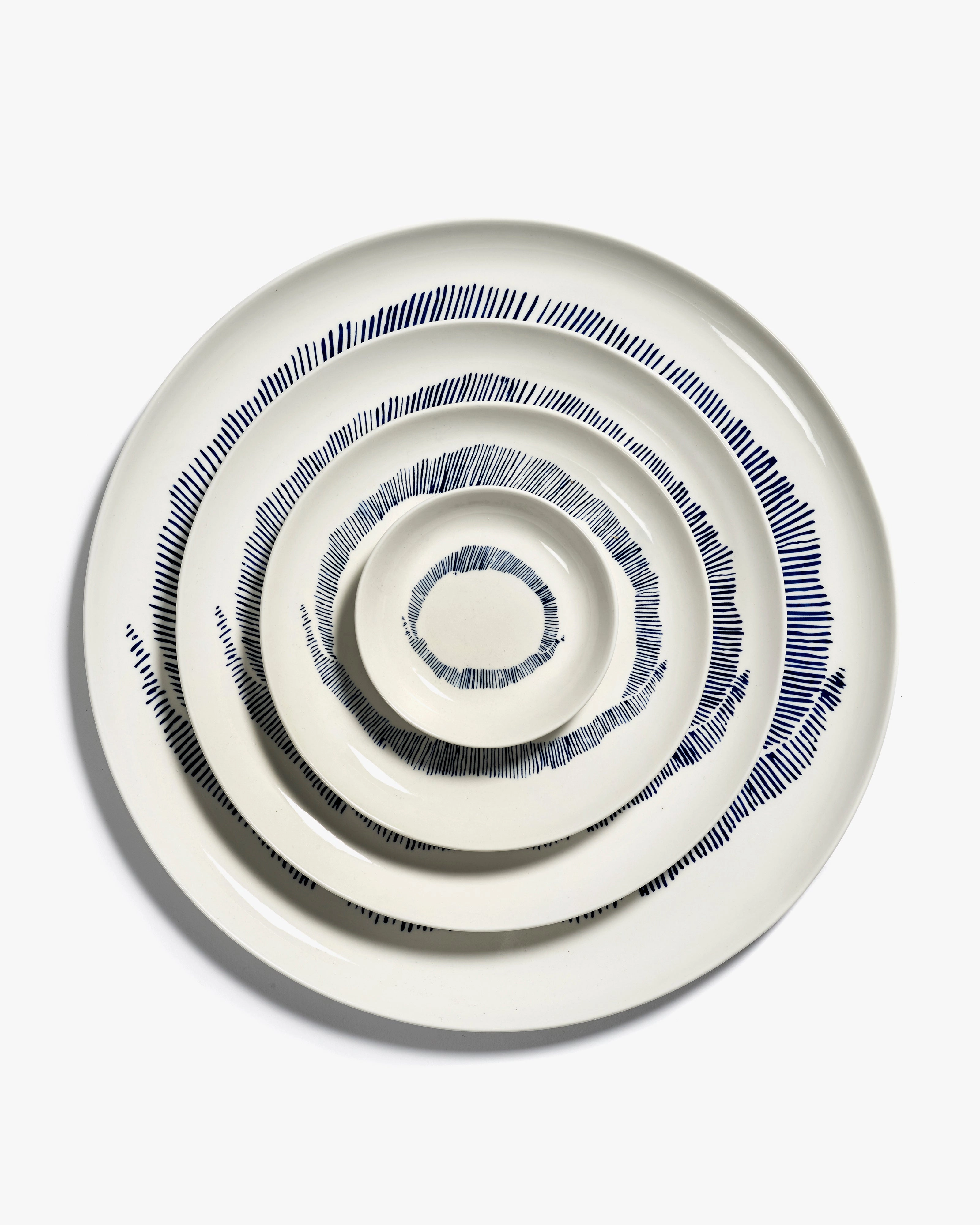 Dish S white swirl - blue stripes Feast