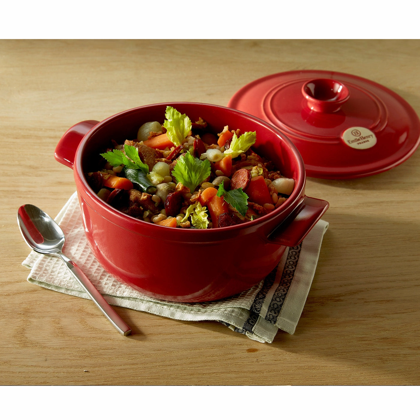 Emile Henry Flame Round Stewpot Dutch Oven, 5.5 Quart