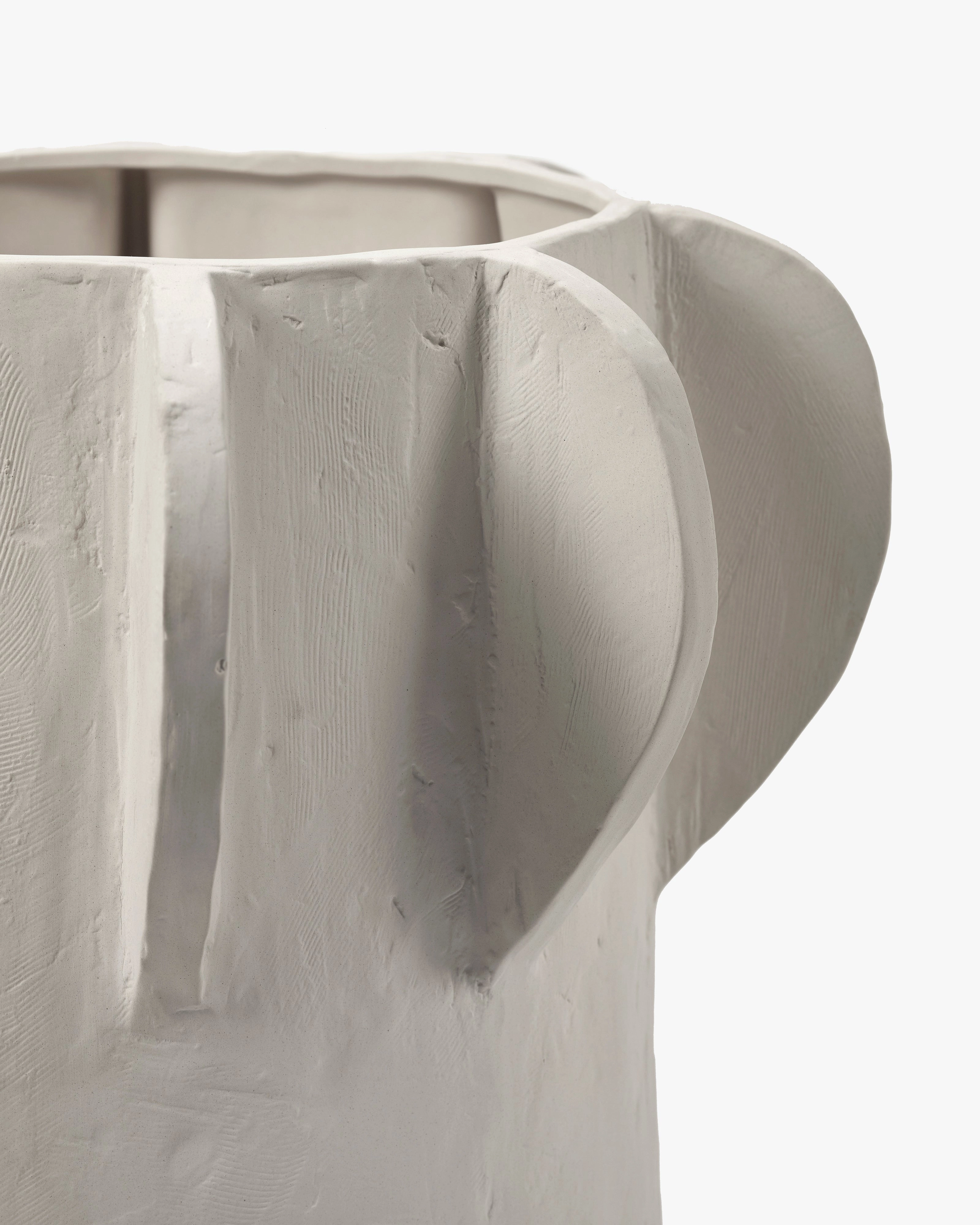 Flower pot 01 M beige Molly