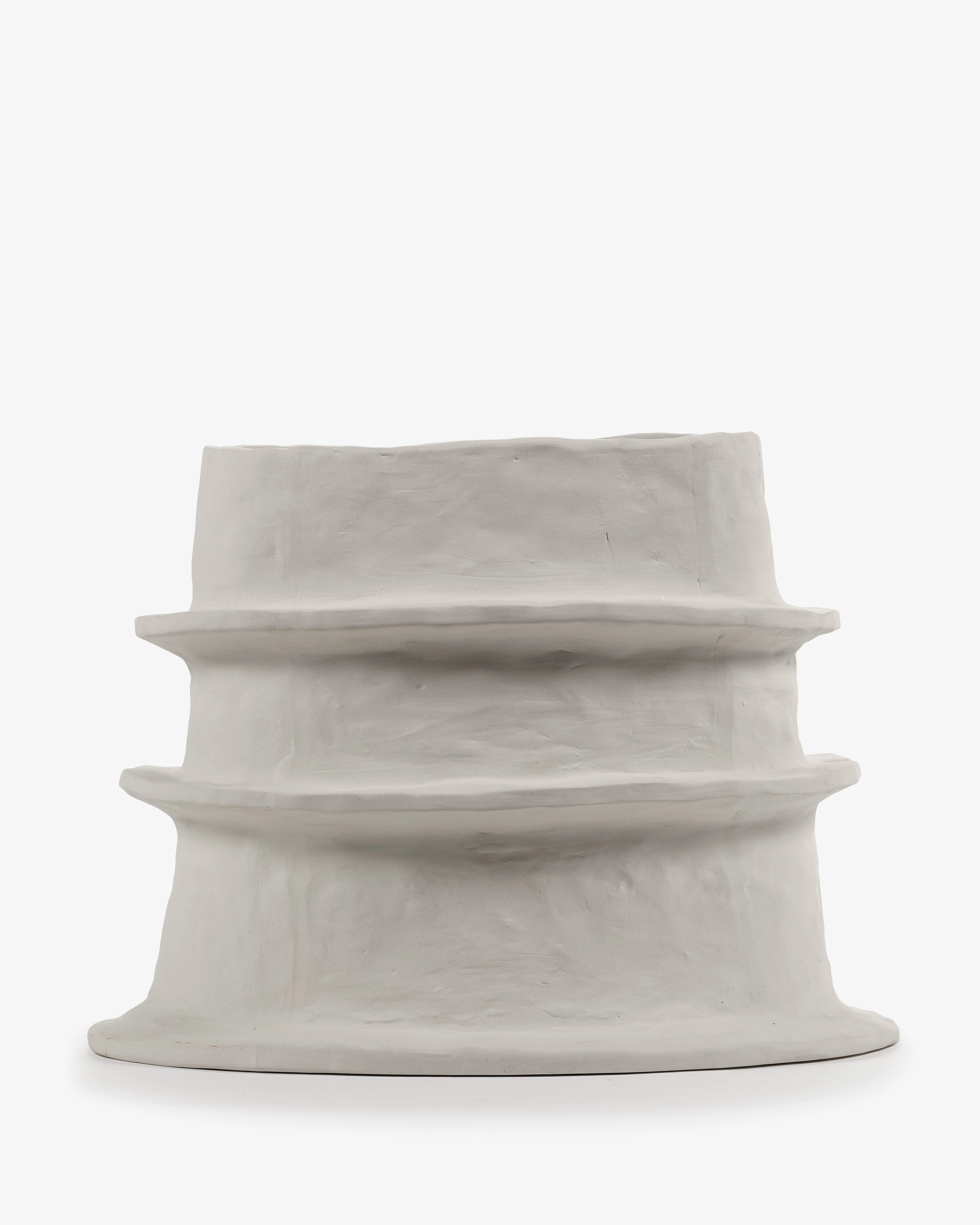 Flower pot 06 M beige Molly