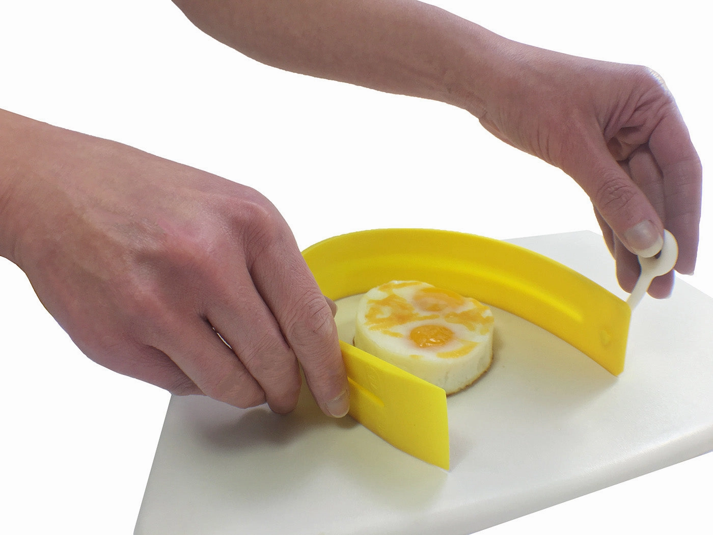 Fusionbrands EggXactRing Adjustible Silicone Egg Ring, Yellow