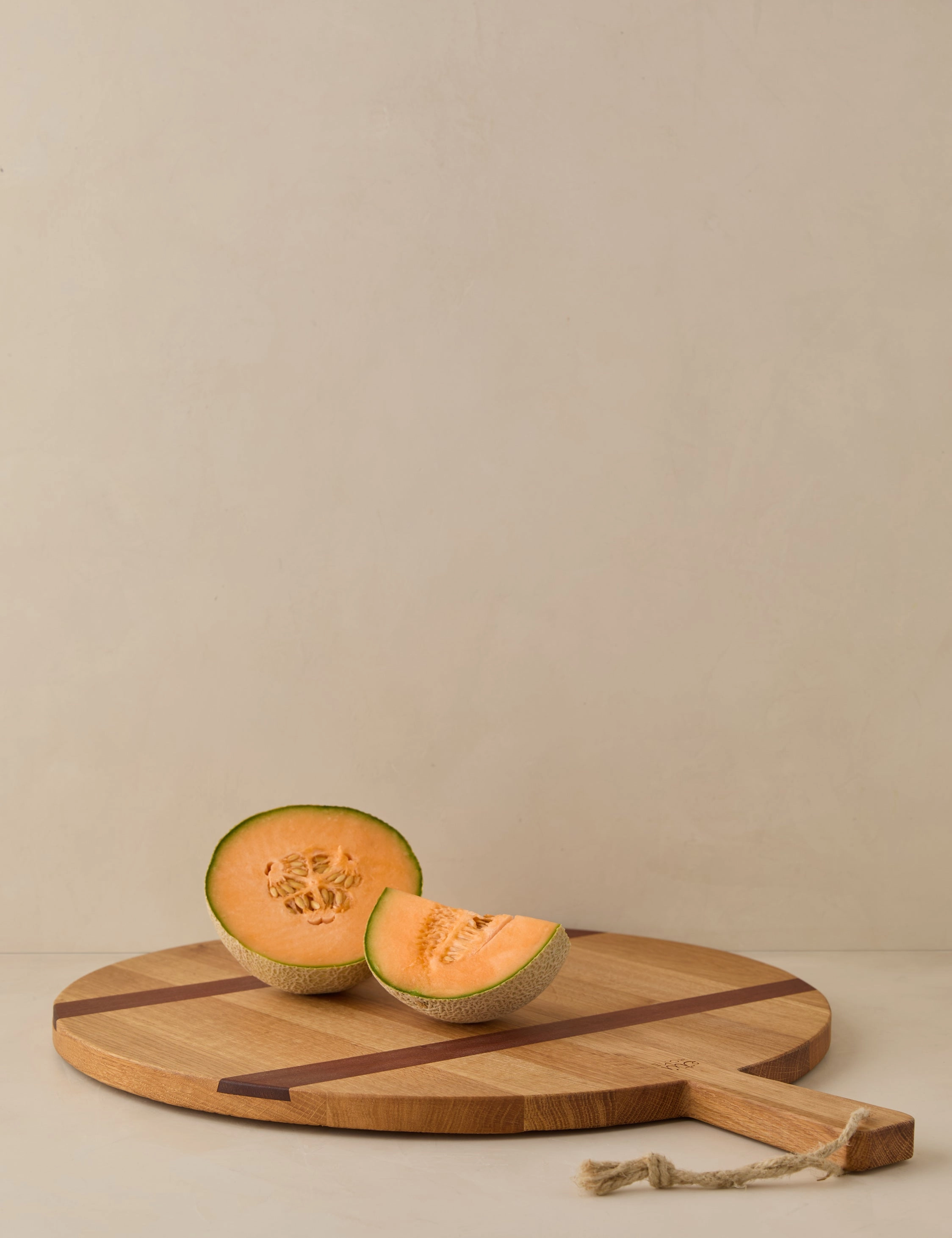 Handcrafted Round Oak Serving Board by etHOME Serveware kitchen discount