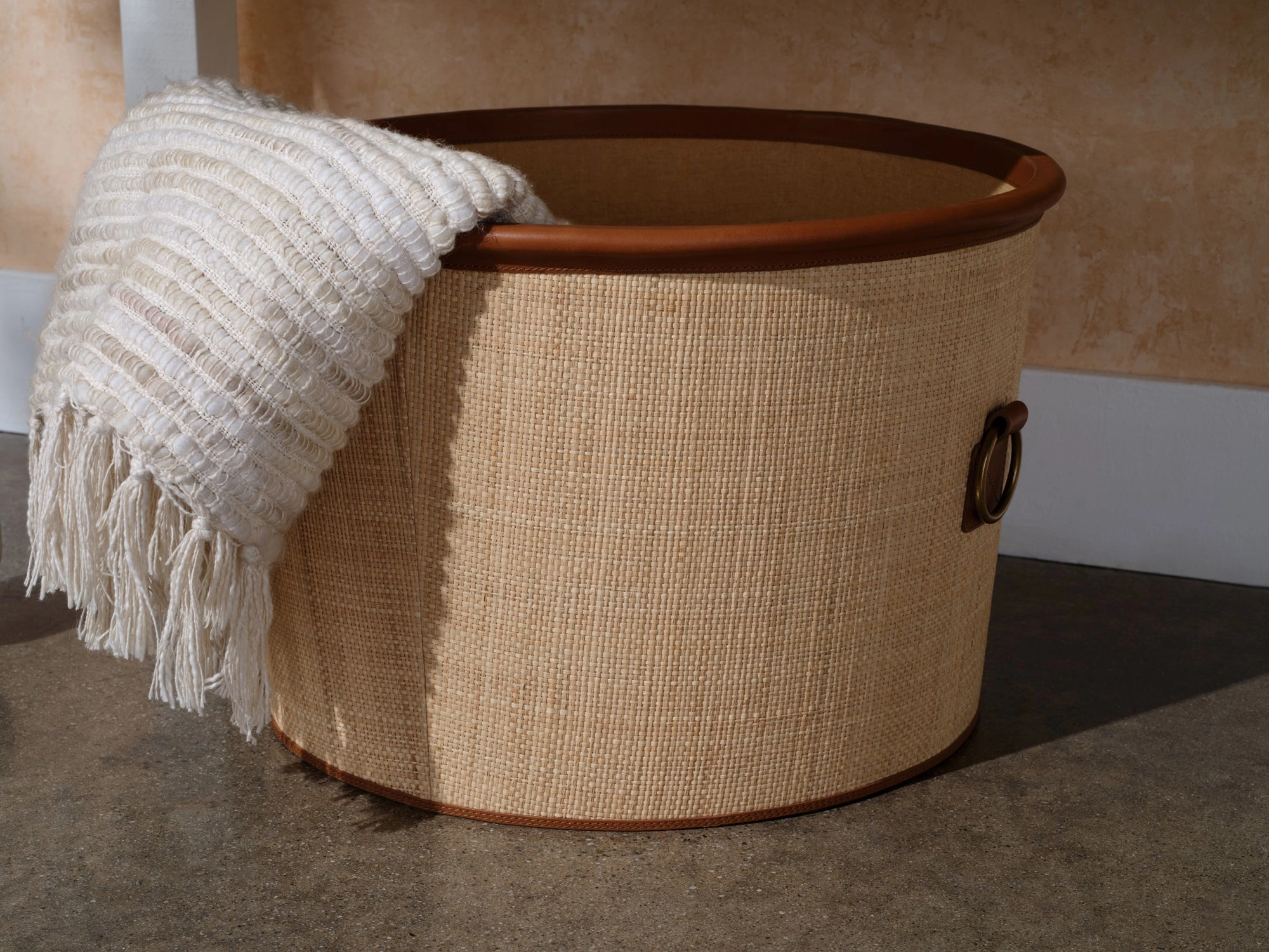 Hanford Natural Raffia/Saddle Leather Large Round Basket
