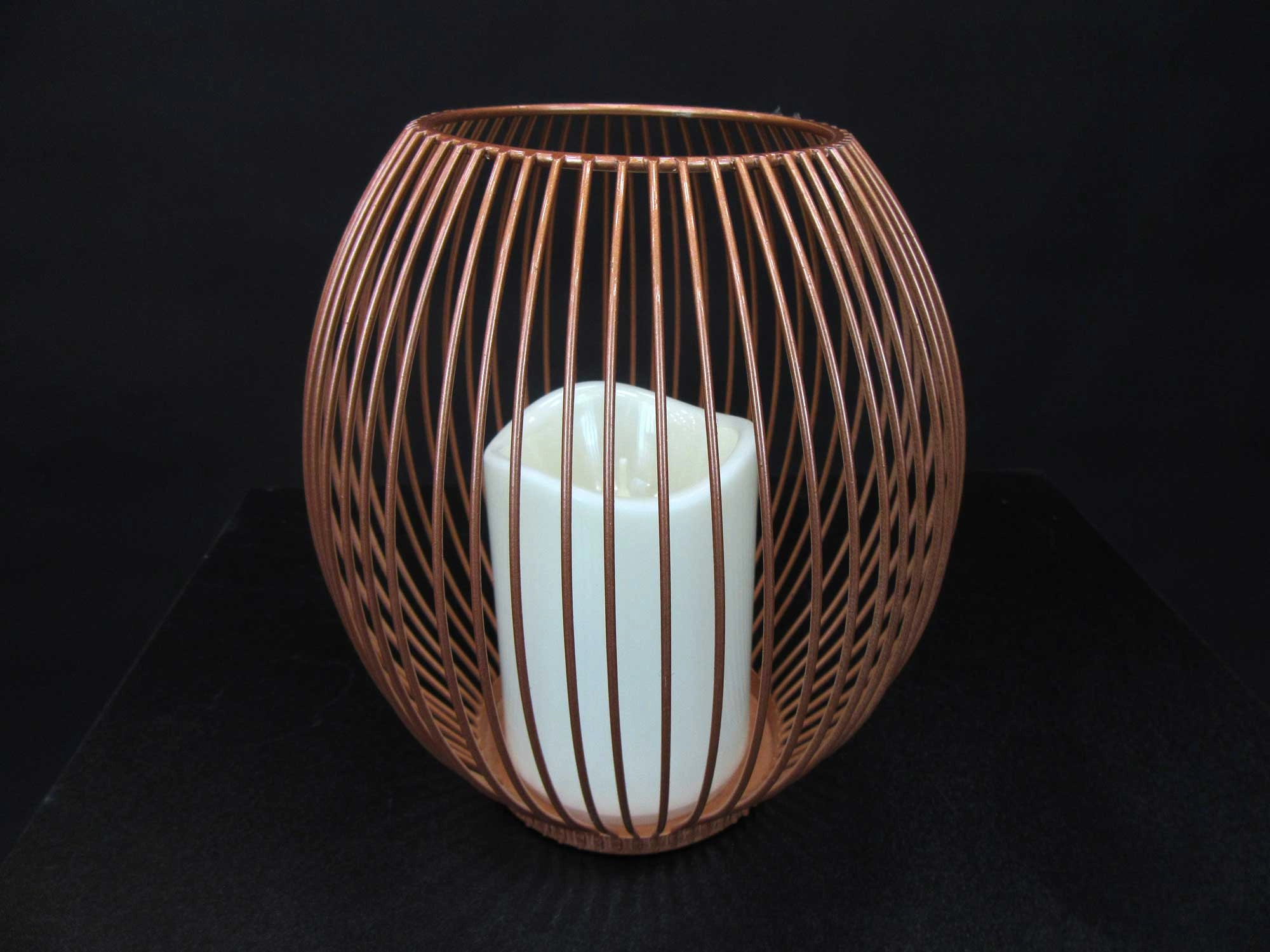 HCHD5886 - Gold Oval Candle Holder - M Metal Home Decor collection