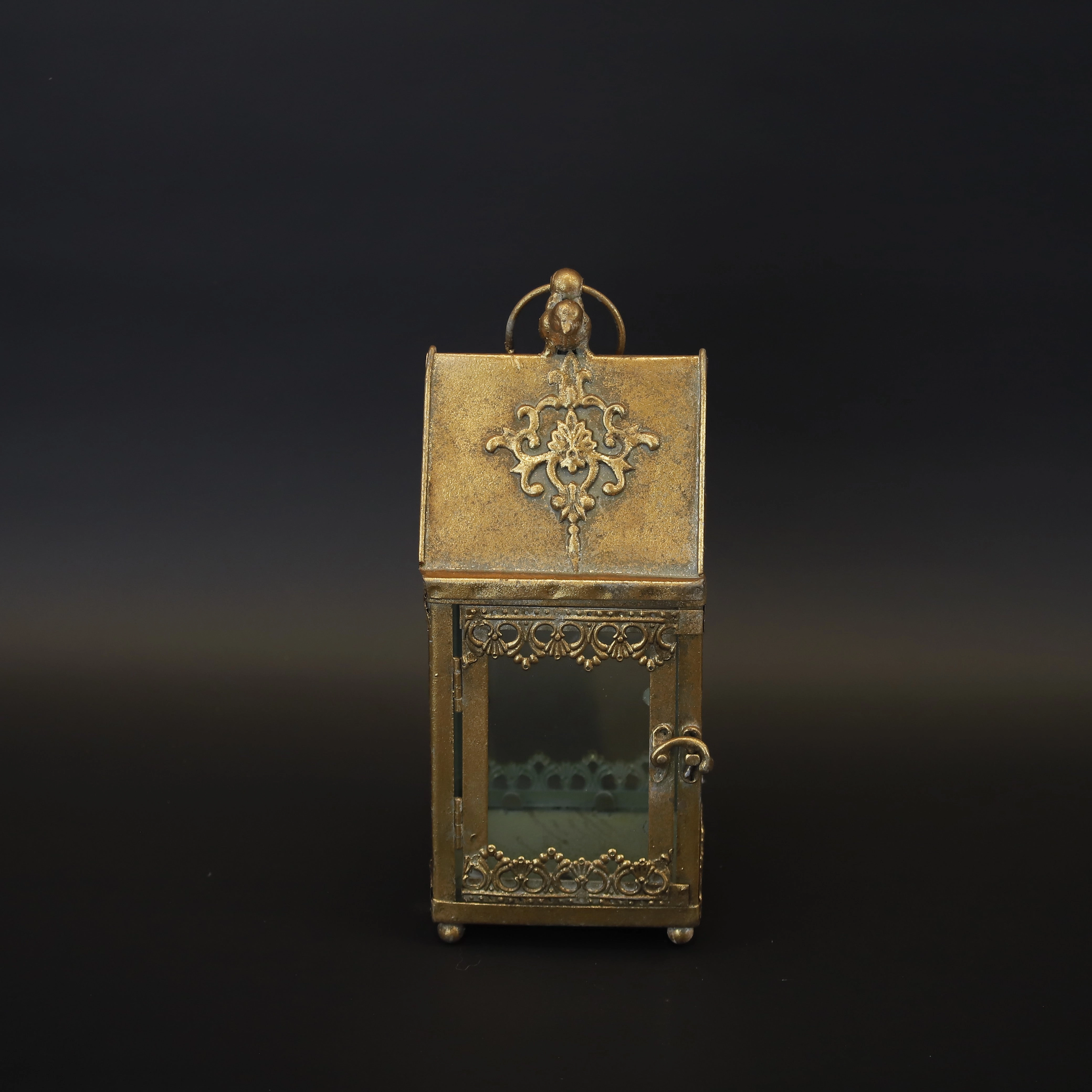 HCHD9742 - S Squat Pewter Lantern Metal Home Decor collection