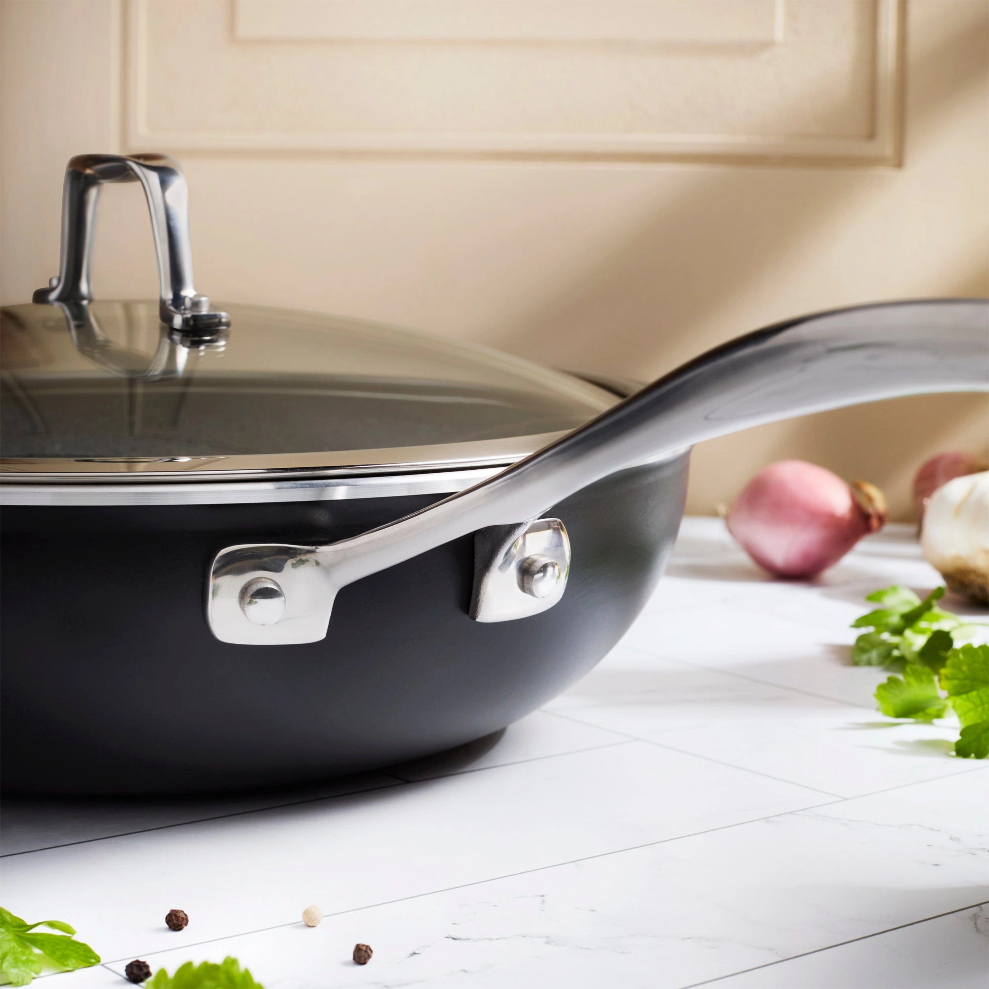 Henckels Capri Ceramic 11-inch Aluminum Ceramic Nonstick Perfect Pan with Lid