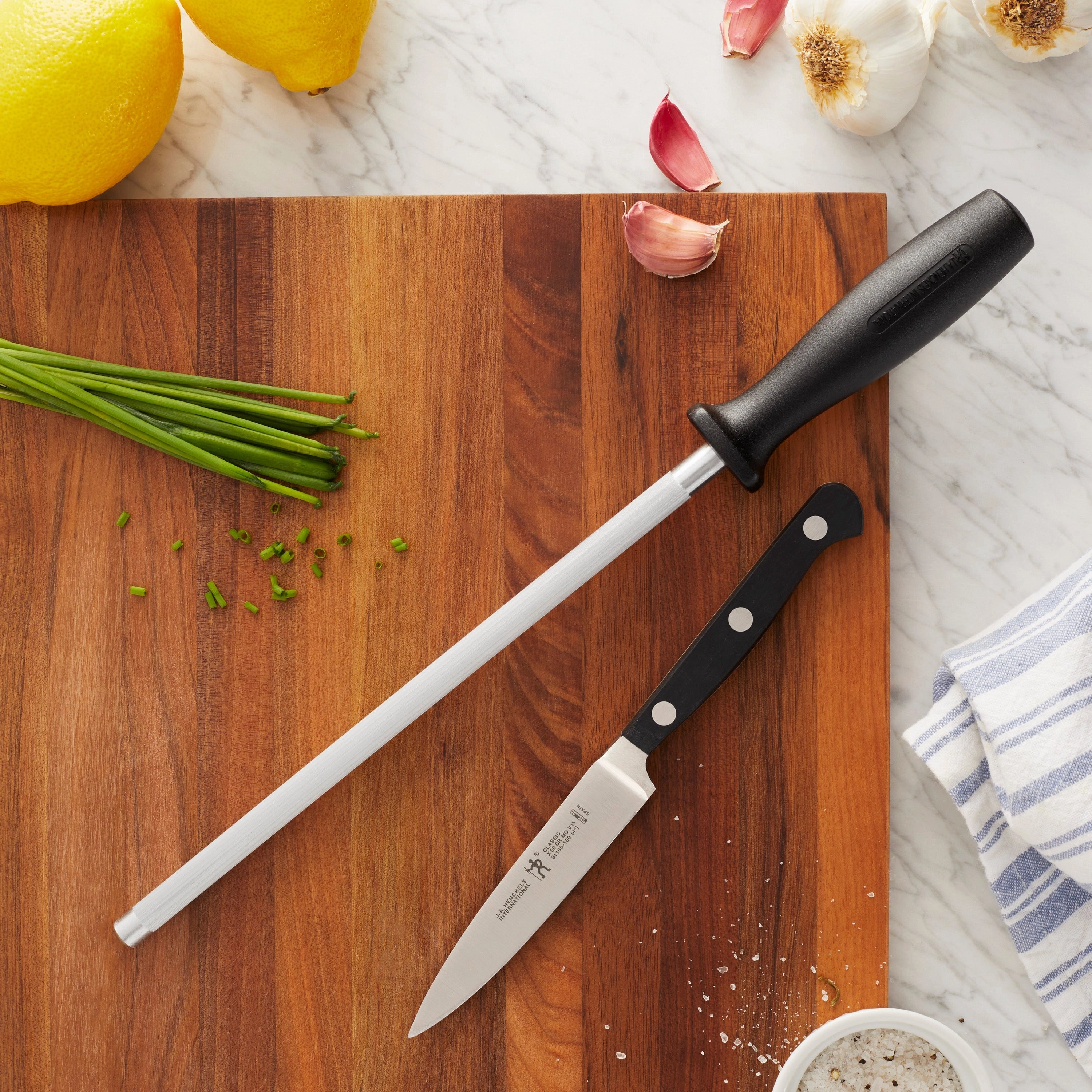 Henckels CLASSIC 4-inch Paring/Utility Knife