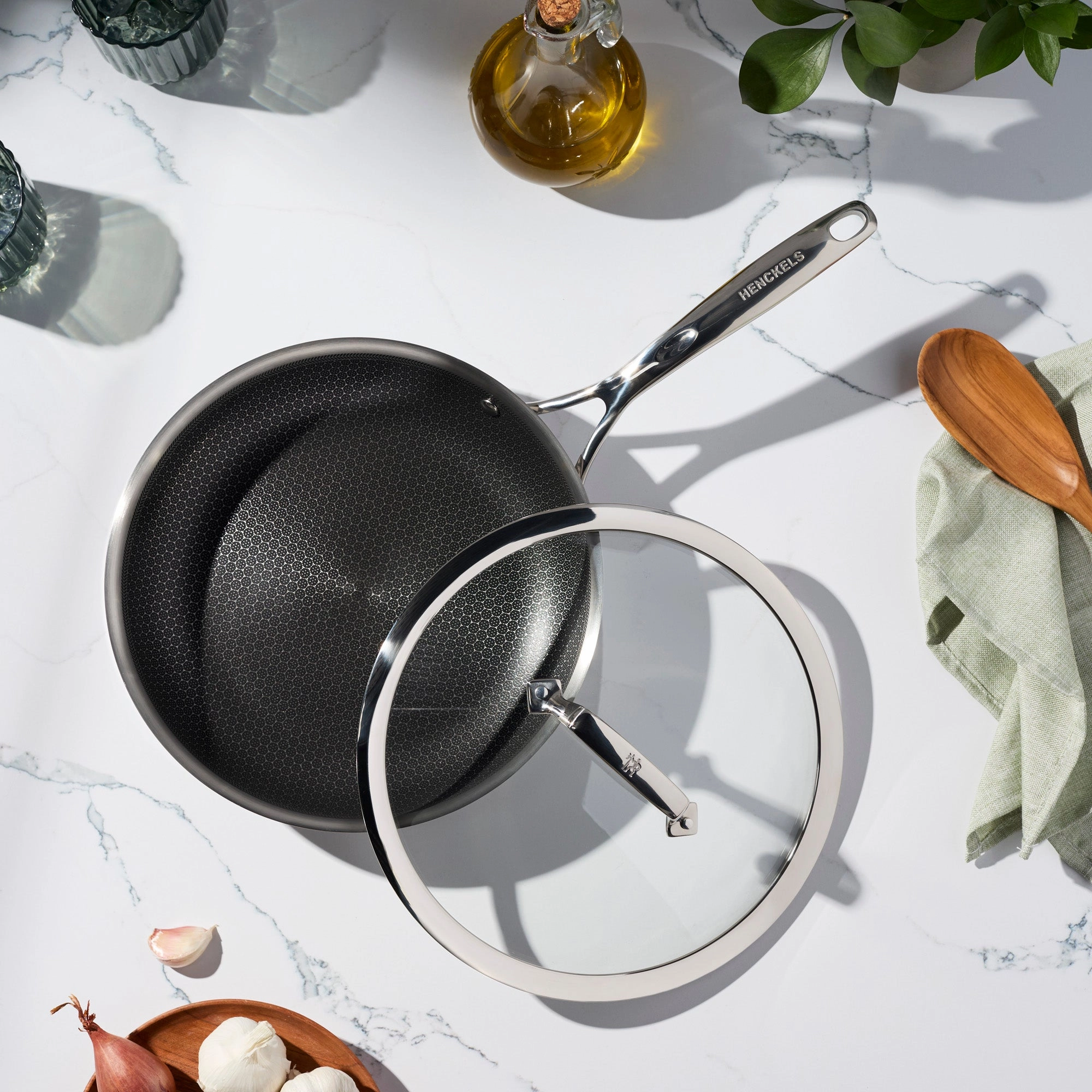 Henckels Paradigm 10-in Stainless Steel Fry Pan with Lid