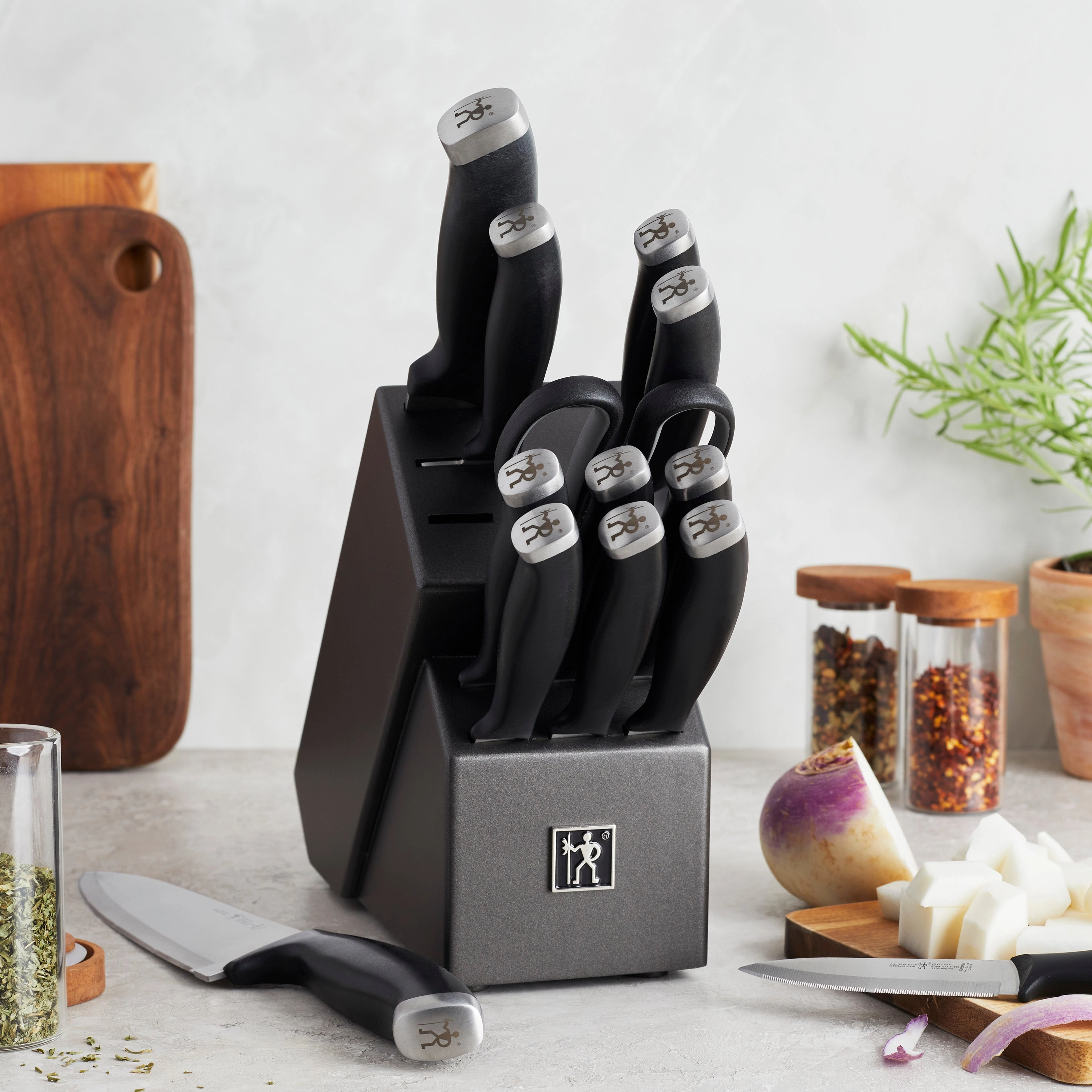 Henckels Silvercap 14 Piece Knife Set with Block, Chef Knife, Paring Knife, Utility Knife, Bread Knife, Steak Knife, Black, Stainless Steel