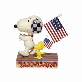 Jim Shore Snoopy/Woodstock with Flags Figurines home decor discount