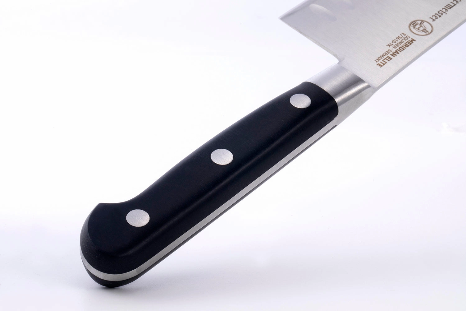 Messermeister Meridian Elite 7-Inch Kullenschliff Santoku Knife
