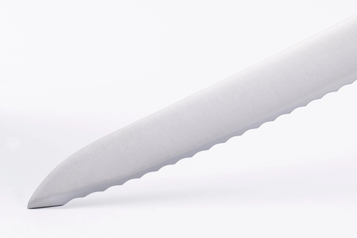 Messermeister Meridian Elite 8-Inch Scalloped Offset Knife