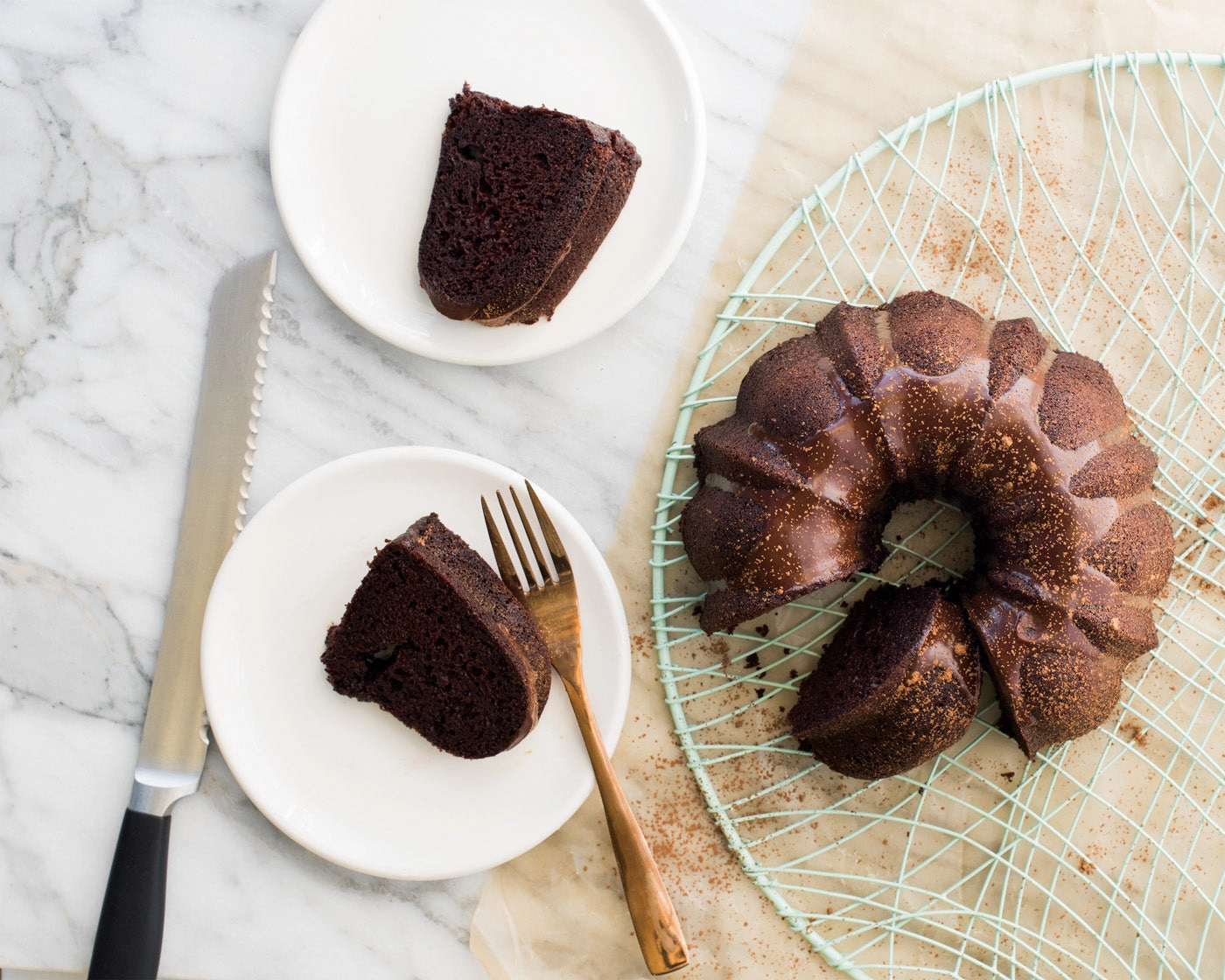 Nordic Ware Cast Aluminum Anniversary Bundt Pan, 6 Cup, Gold