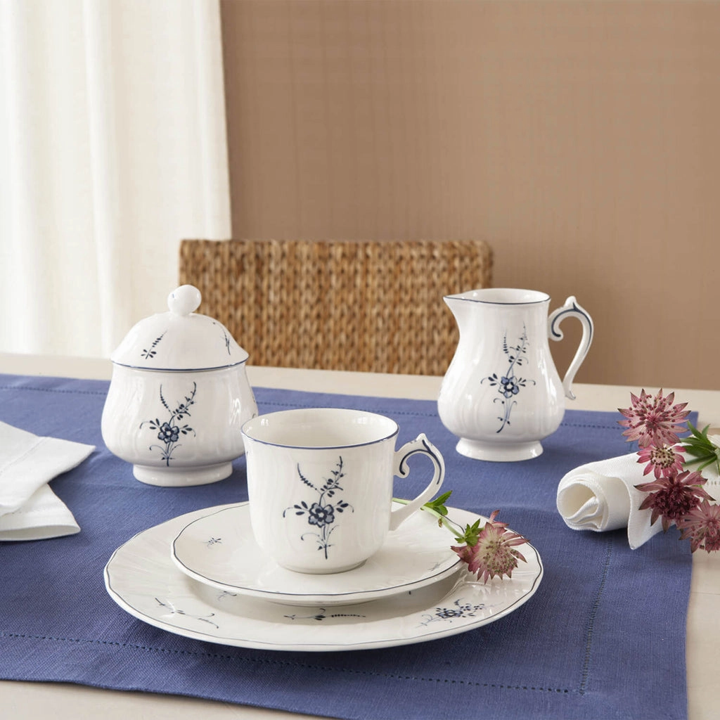 Old Luxembourg Marketplace Categories/Home/Dining/Serveware/Other Serveware Dining 6 pers.