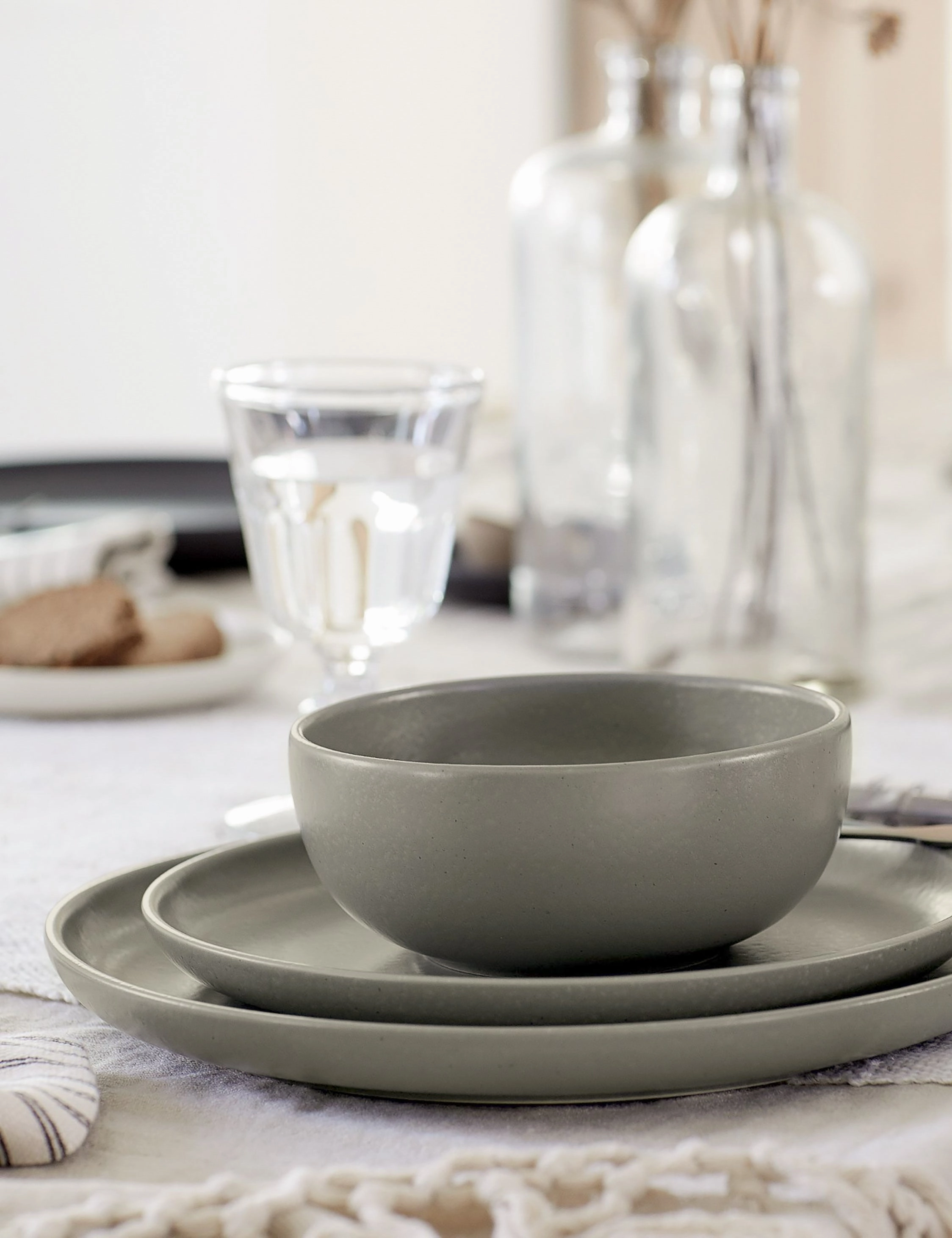Pacifica Stoneware Dinnerware by Casafina
