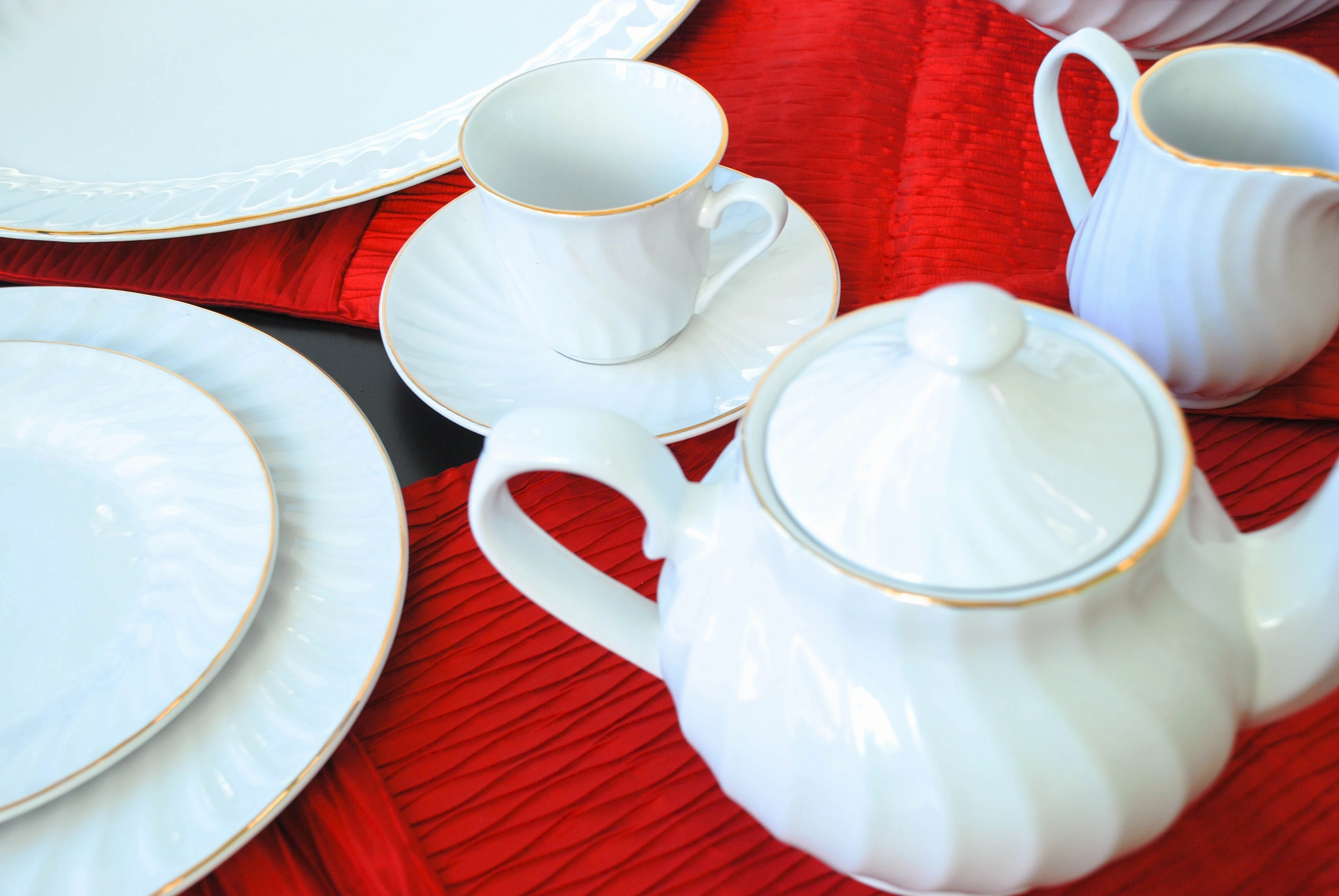 Paradise 37oz Teapot