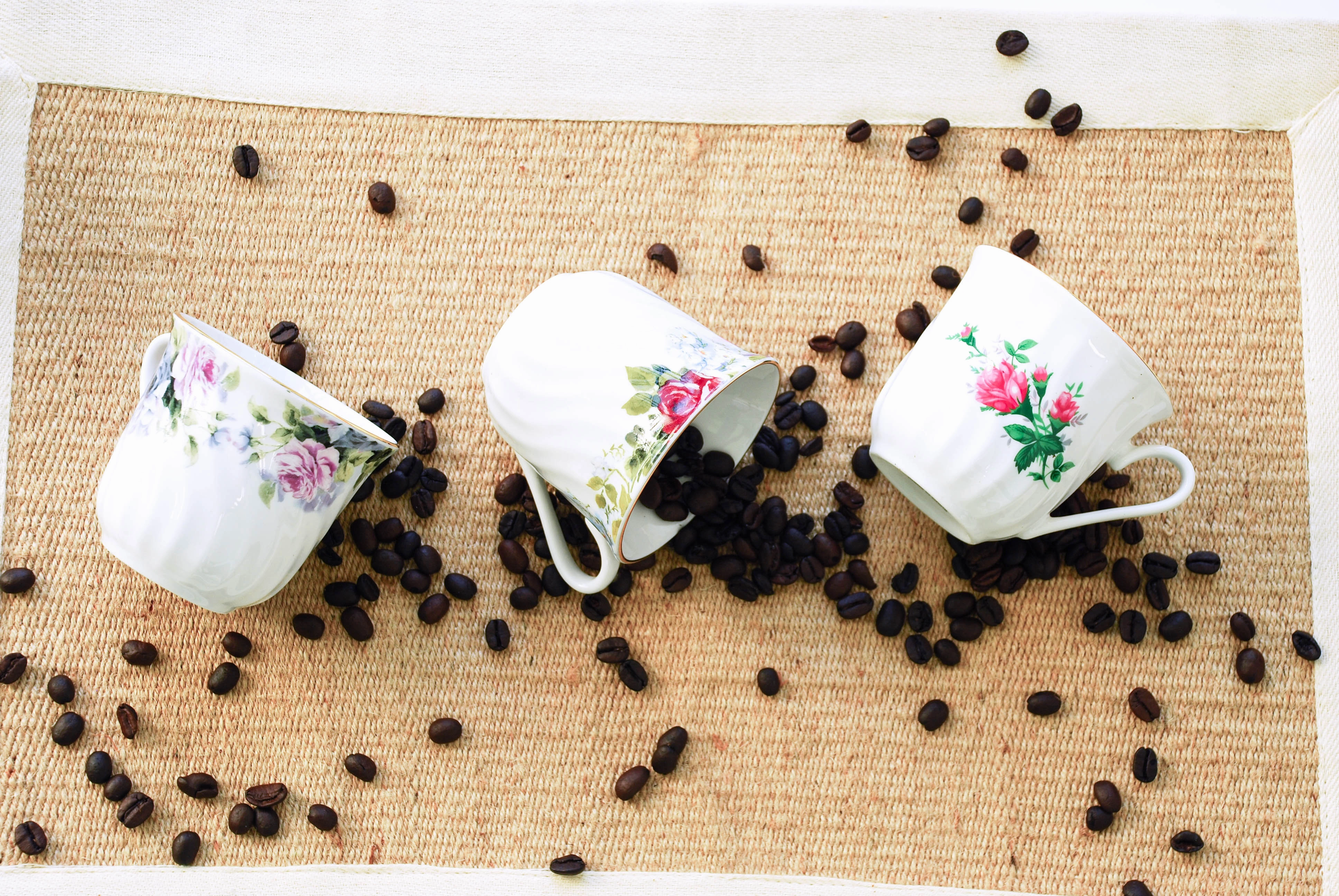 Paradise Set of 6 Cup & Saucer
