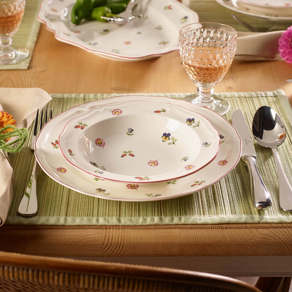 Petite Fleur Marketplace Categories/Home/Dining/Serveware/China Serveware Dining