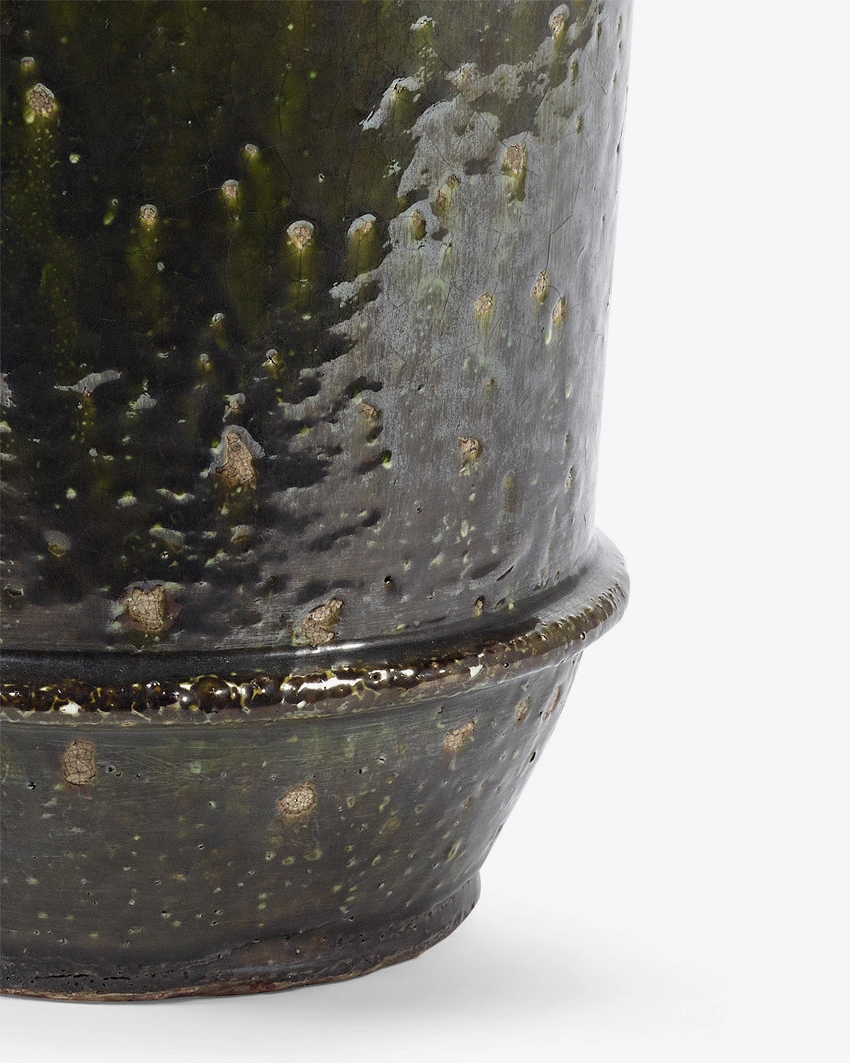 Planter 02 M dark green Dune