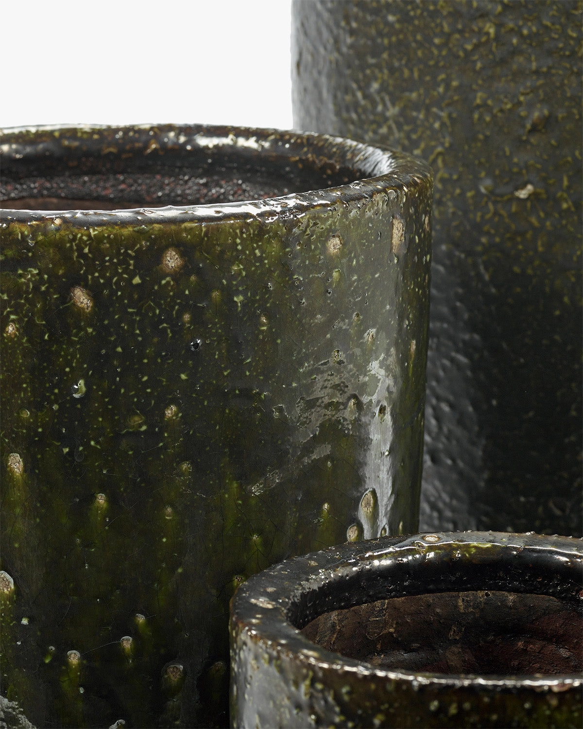 Planter 02 S dark green Dune
