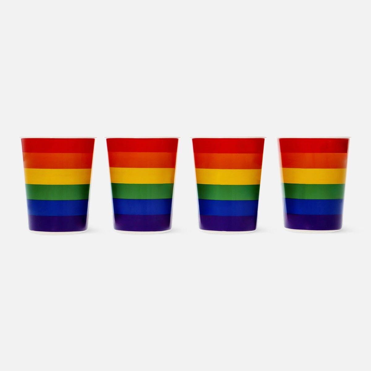 Plastic cups. 4 pcs