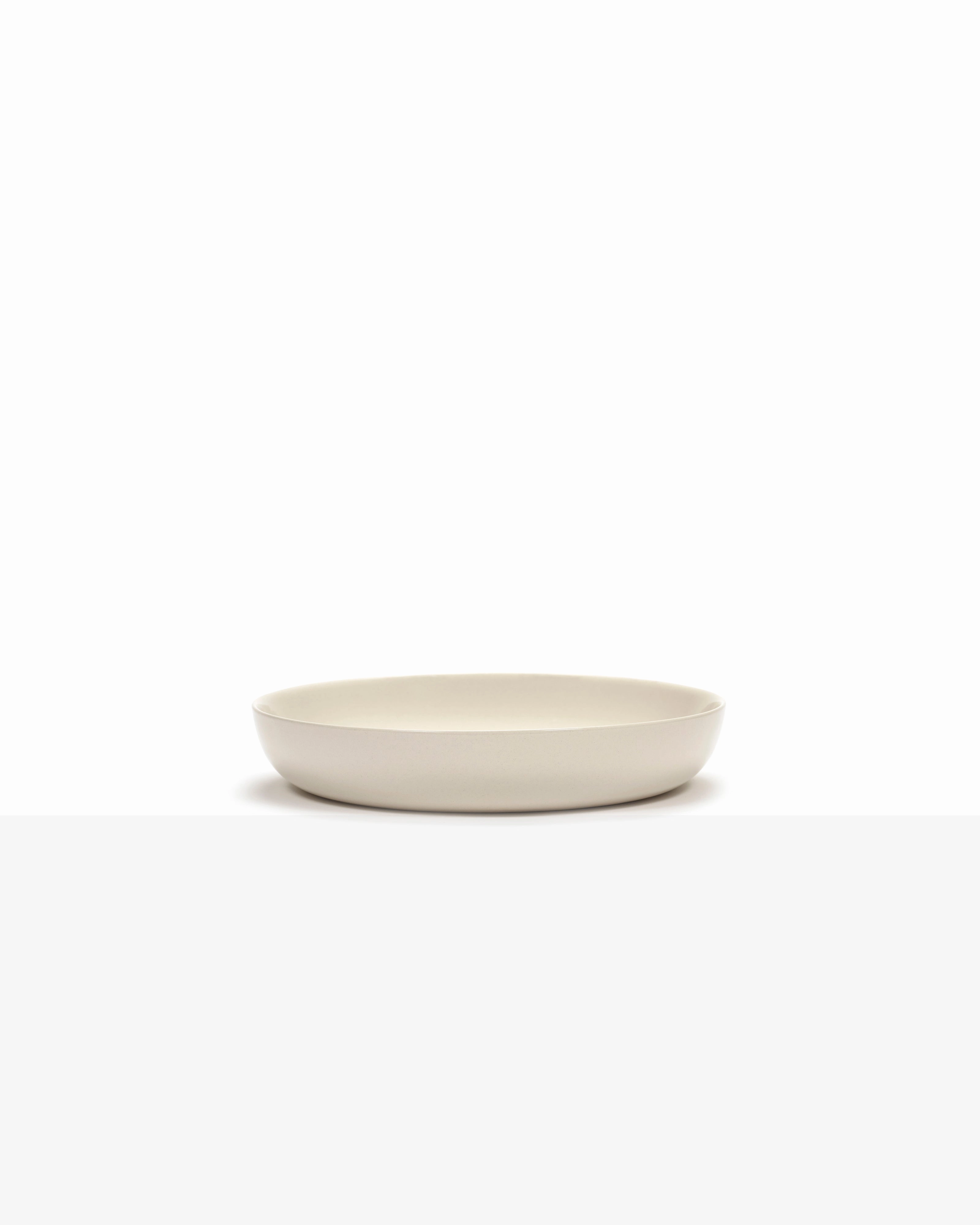Plate high white - black pepper Feast