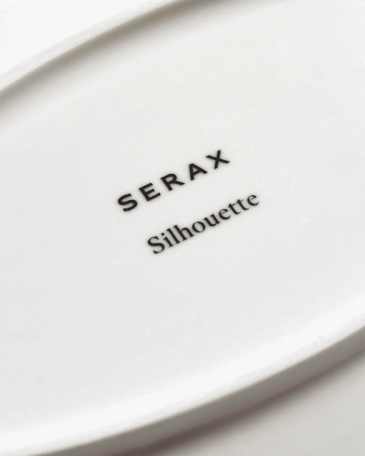 Plate oval L white Silhouette