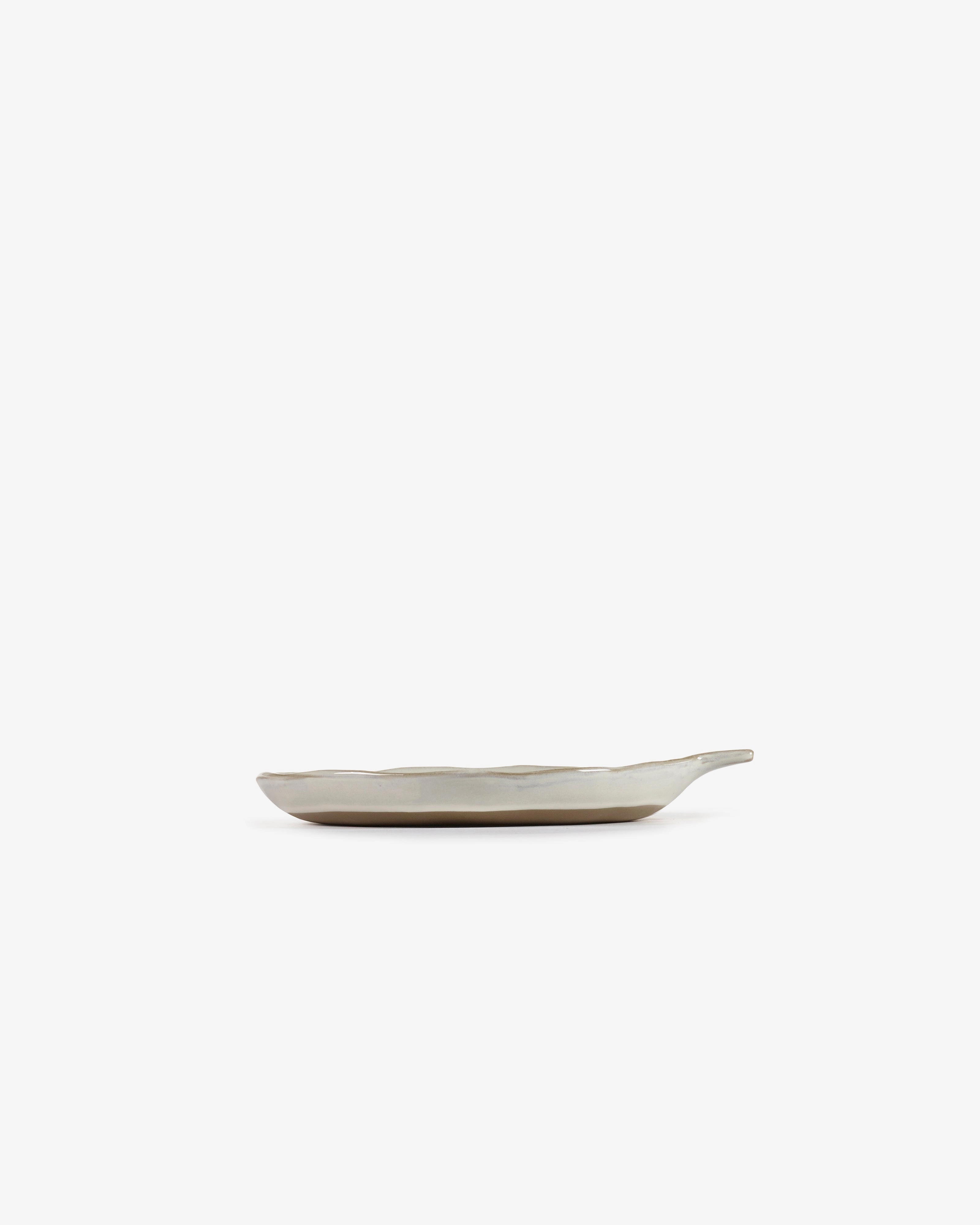 Plate with handle off-white La Mre