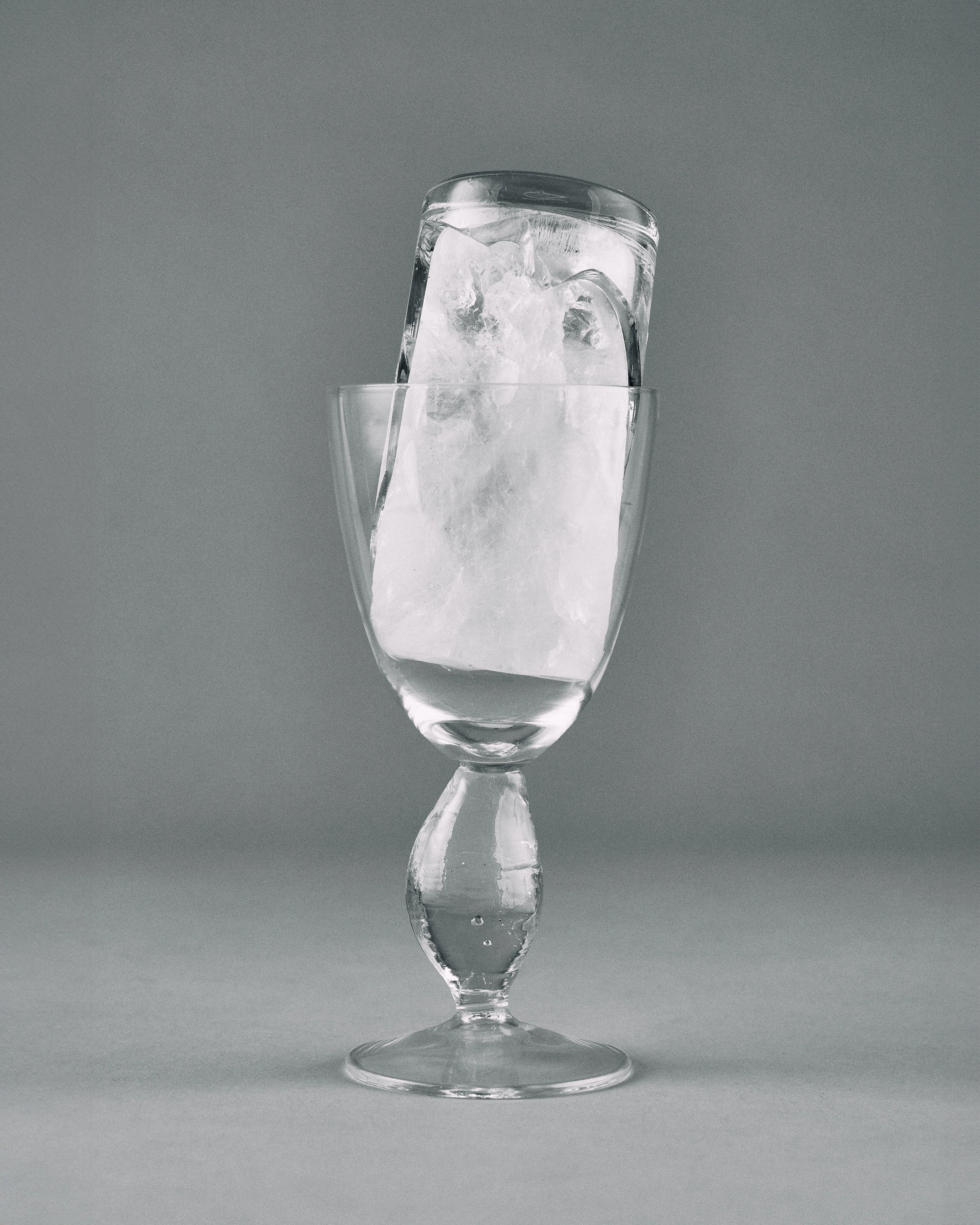 Red wine glass Out of lines Glassware Tableware discount