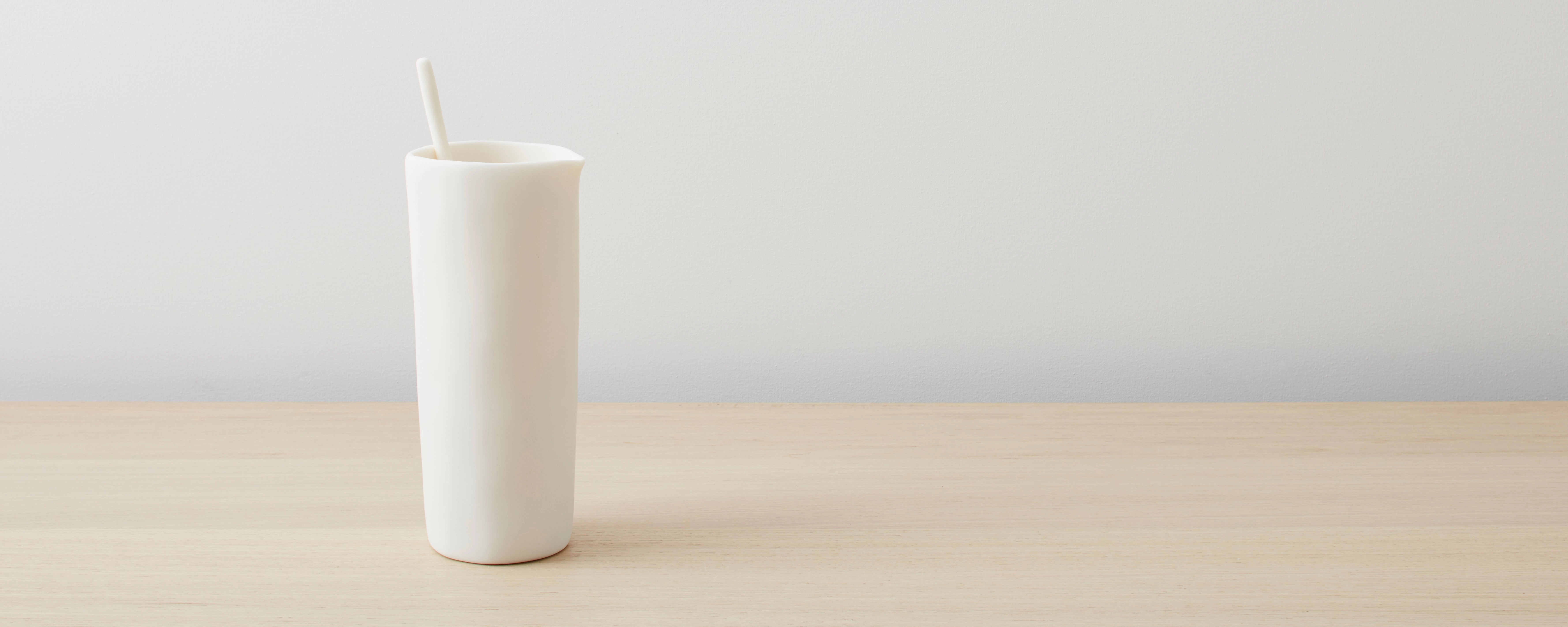 resin pitcher with stirrer - white Entertaining Servingware discount