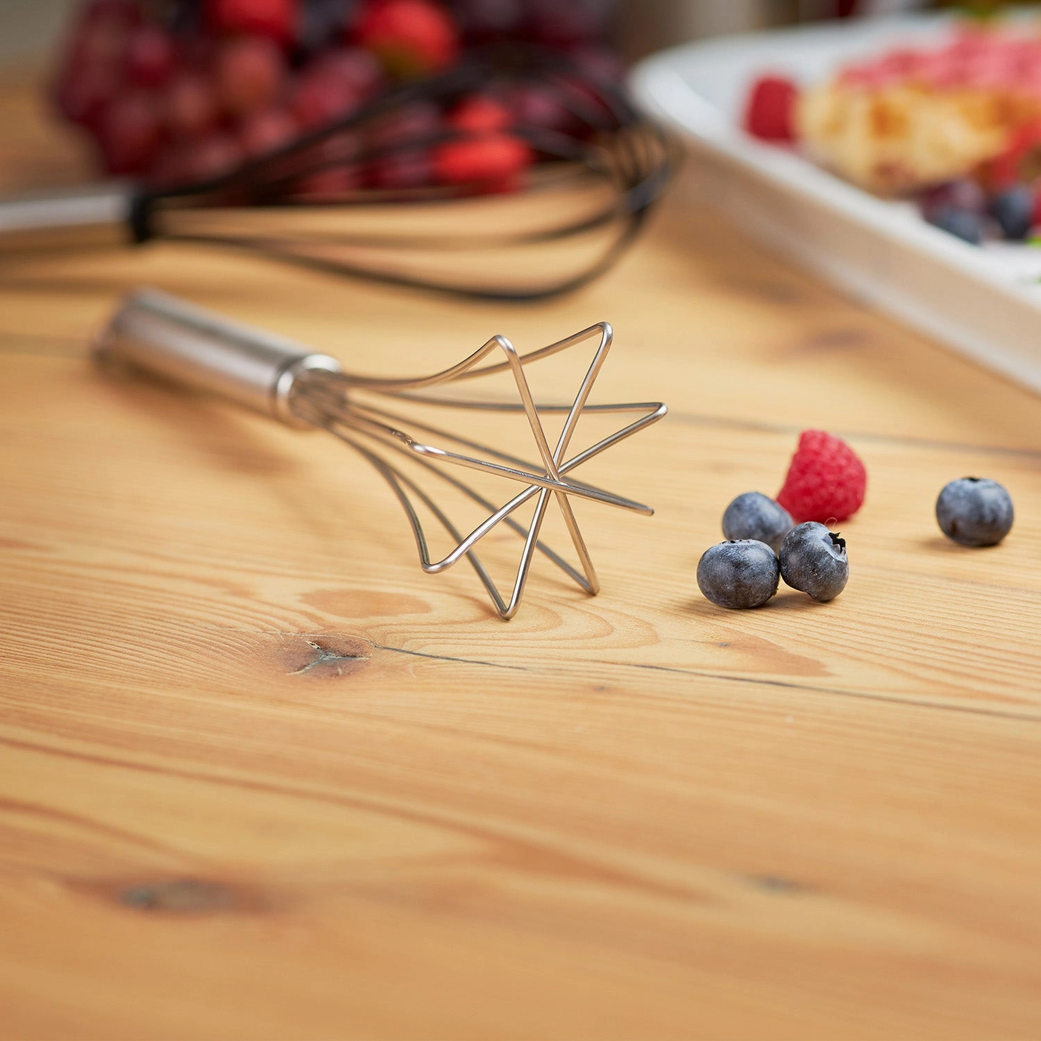 Rosle Stainless Steel Round Handle Gourmet Whisk, 11-Inch