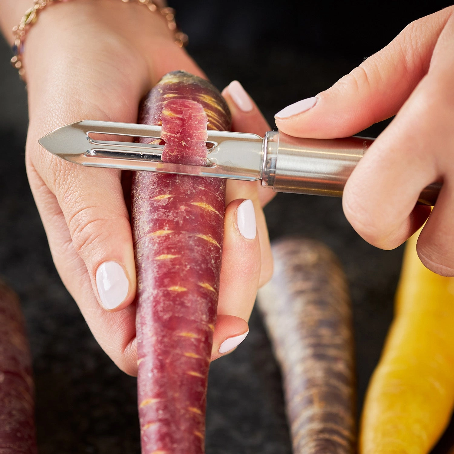 Rosle Stainless Steel Round Handle Vegetable Peeler, 7.3-Inch