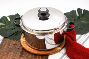 Saturn 300F Dutch Oven 5.5qt Cookware holiday sale